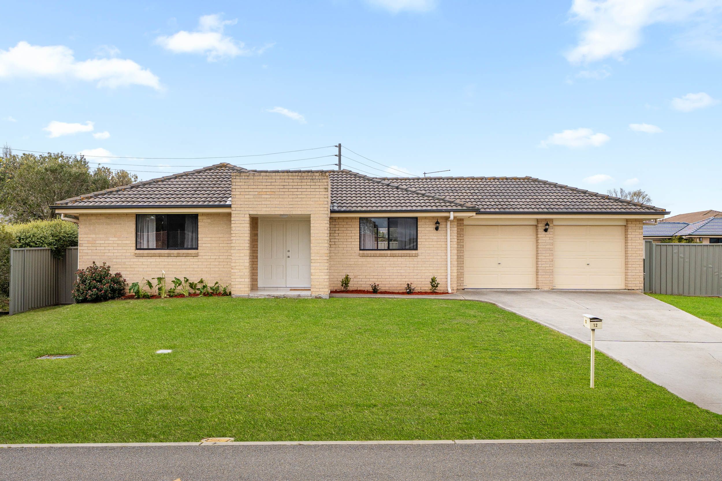 12 Wright Place — photo from Ray White Goulburn