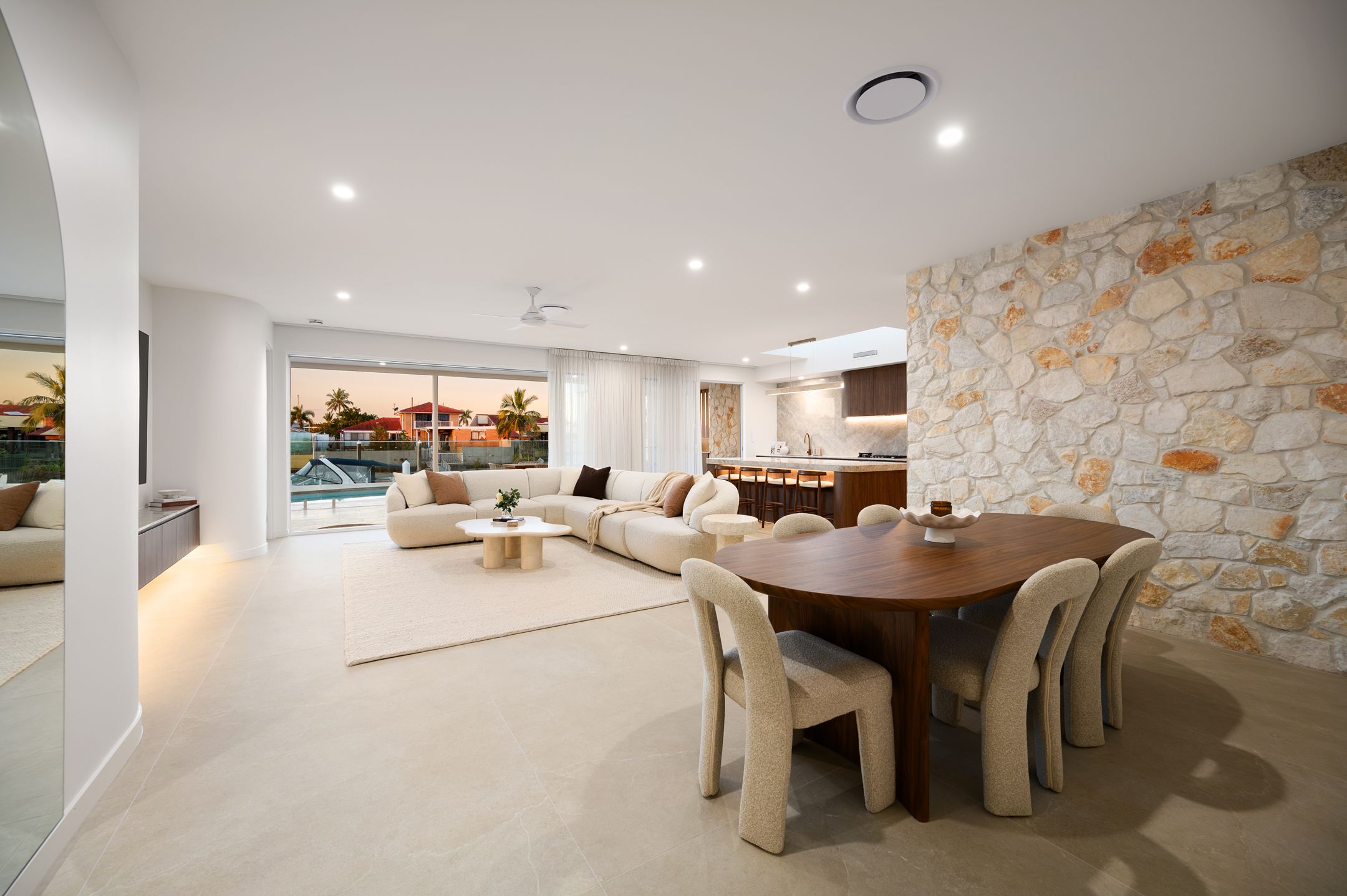 35 Oxley Drive — photo 9 of 30