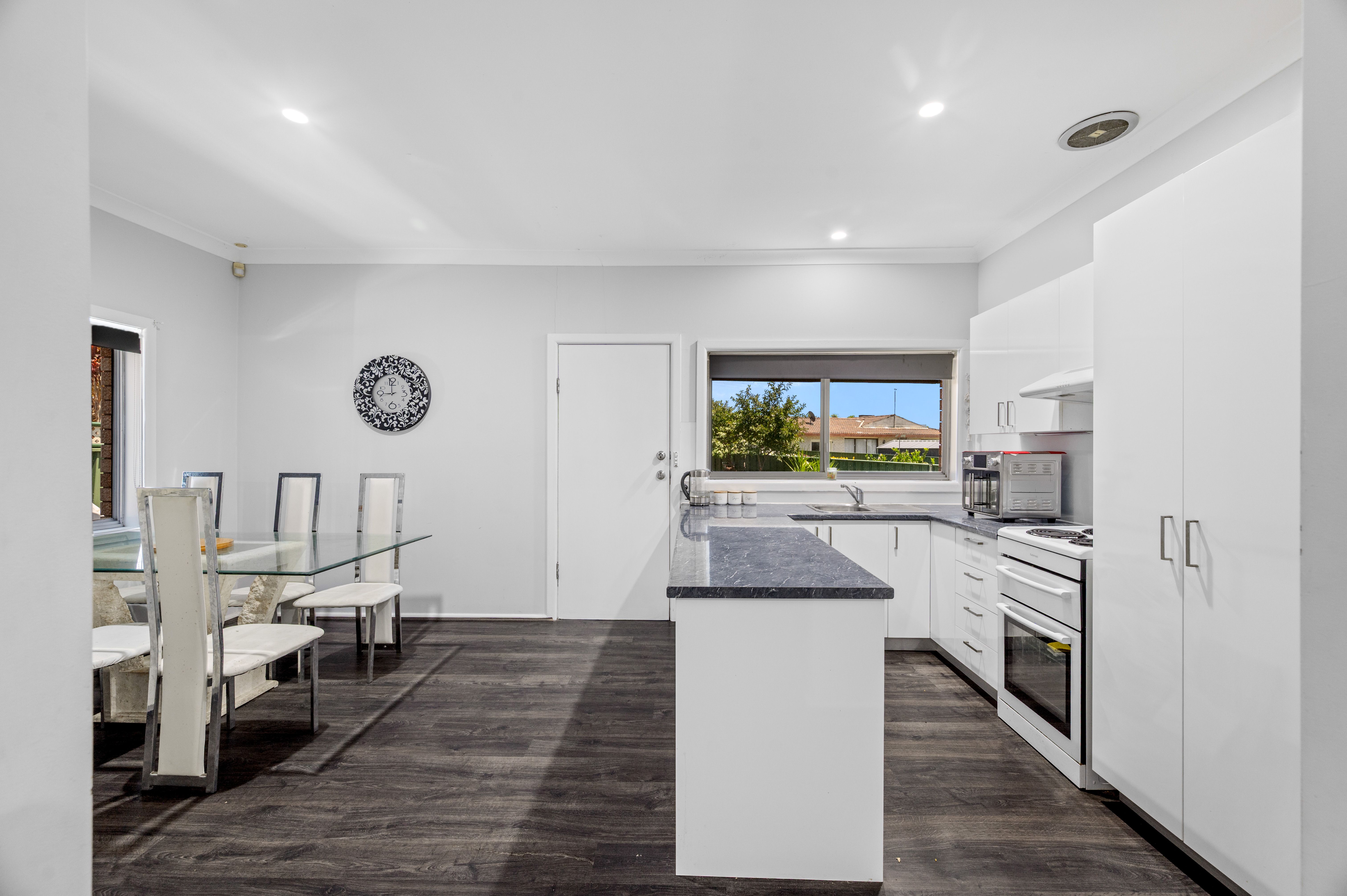 18 Hawkins Avenue, Luddenham, NSW