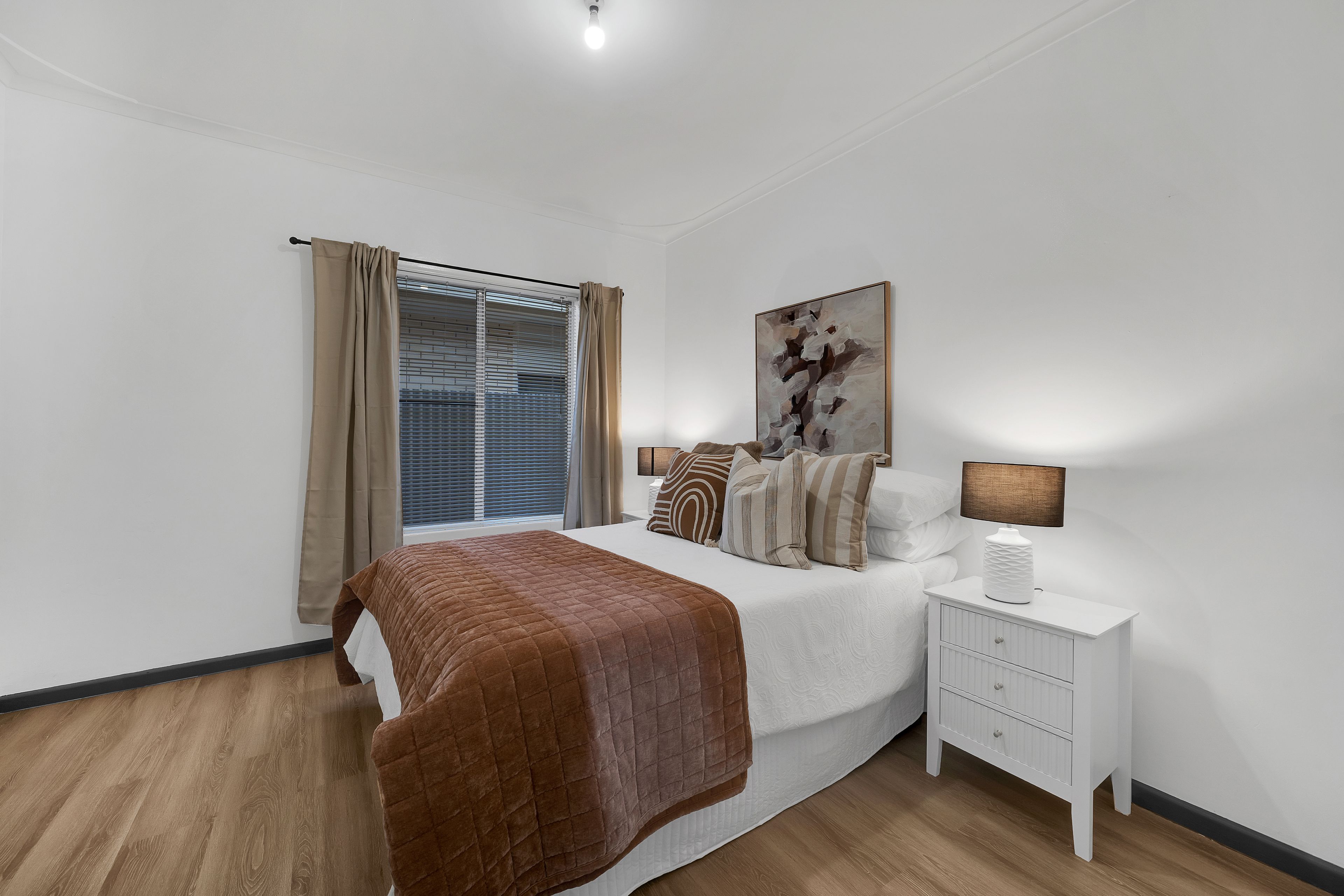 27 Aldershot Avenue — photo 12 of 17