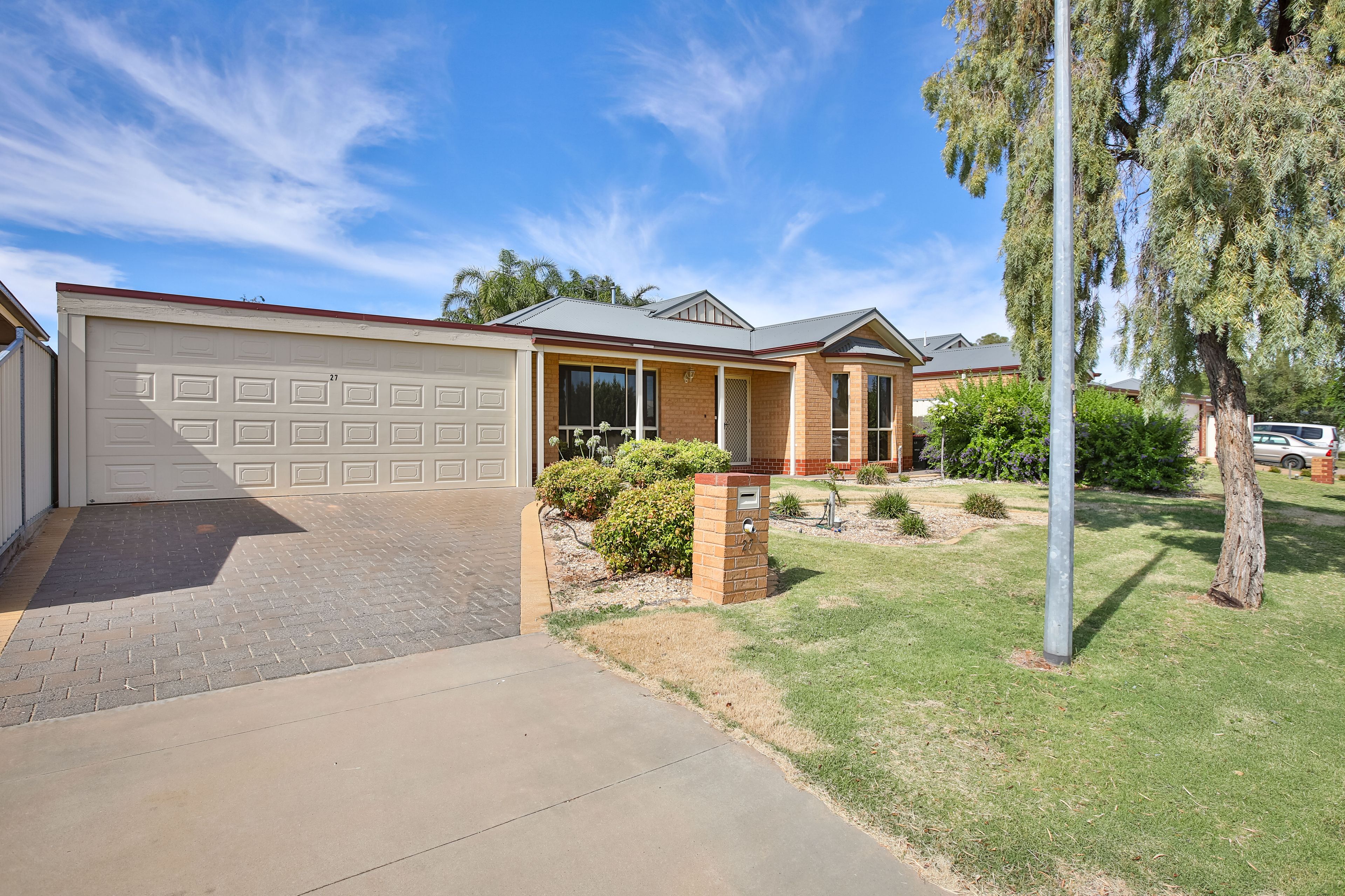 27 Canterbury Drive, Mildura, VIC 3500