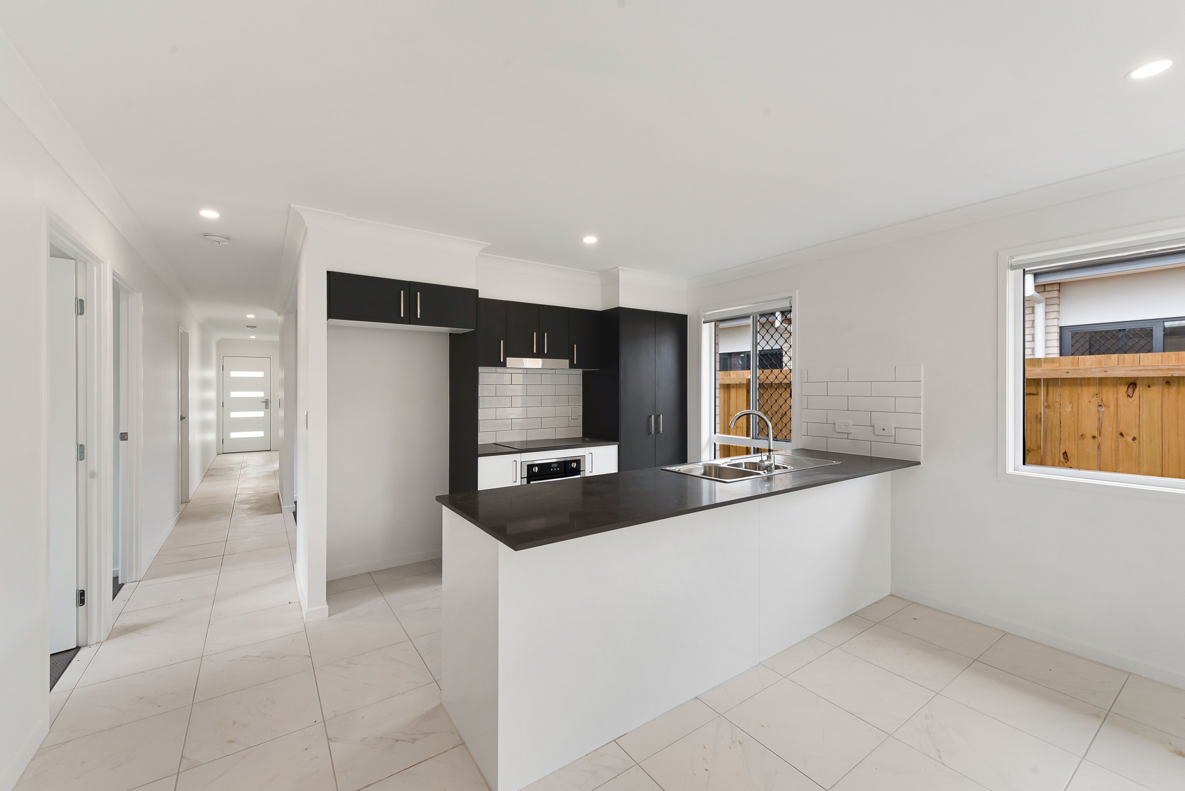 8 Saintly Road, Logan Reserve, QLD 4133