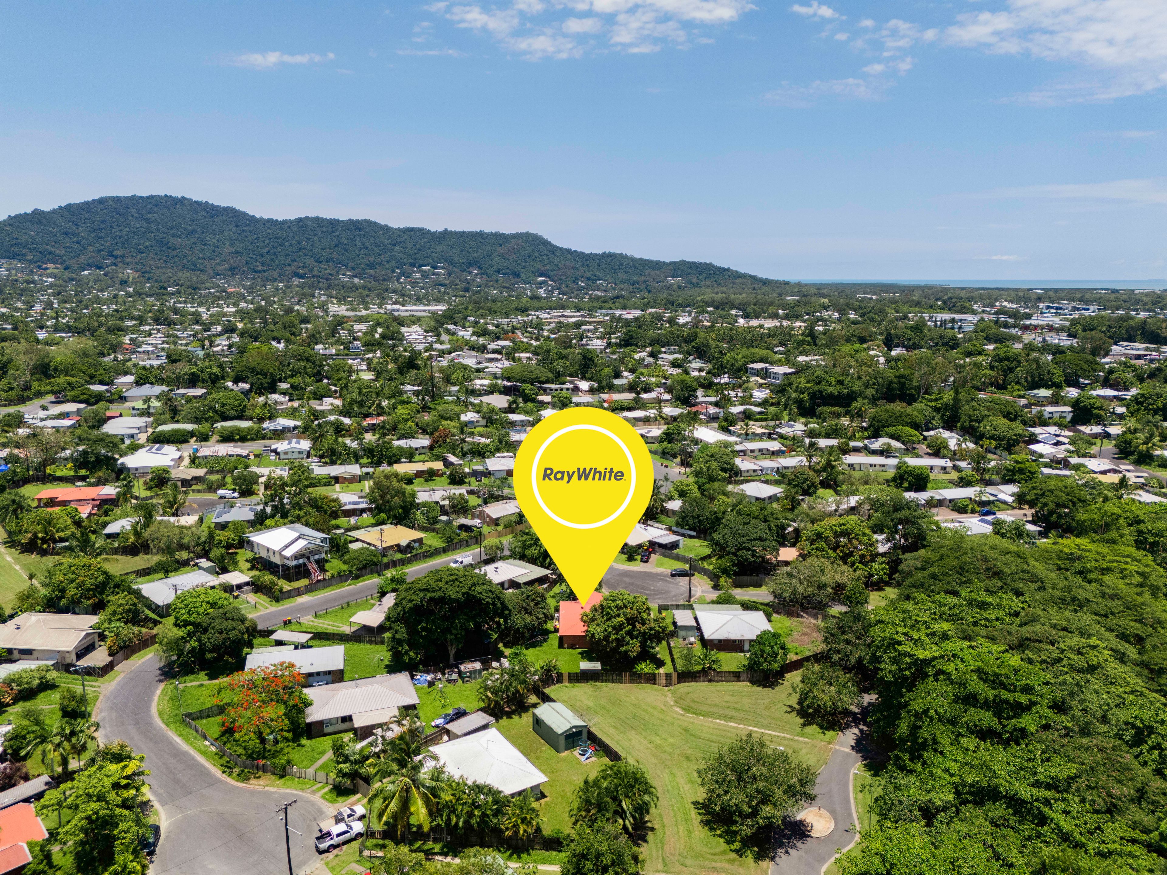 2 Papaya Close, Manoora, QLD 4870