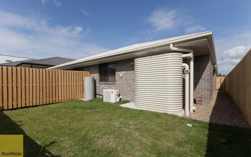 1/10 Cassia Drive, Coomera, QLD 4209