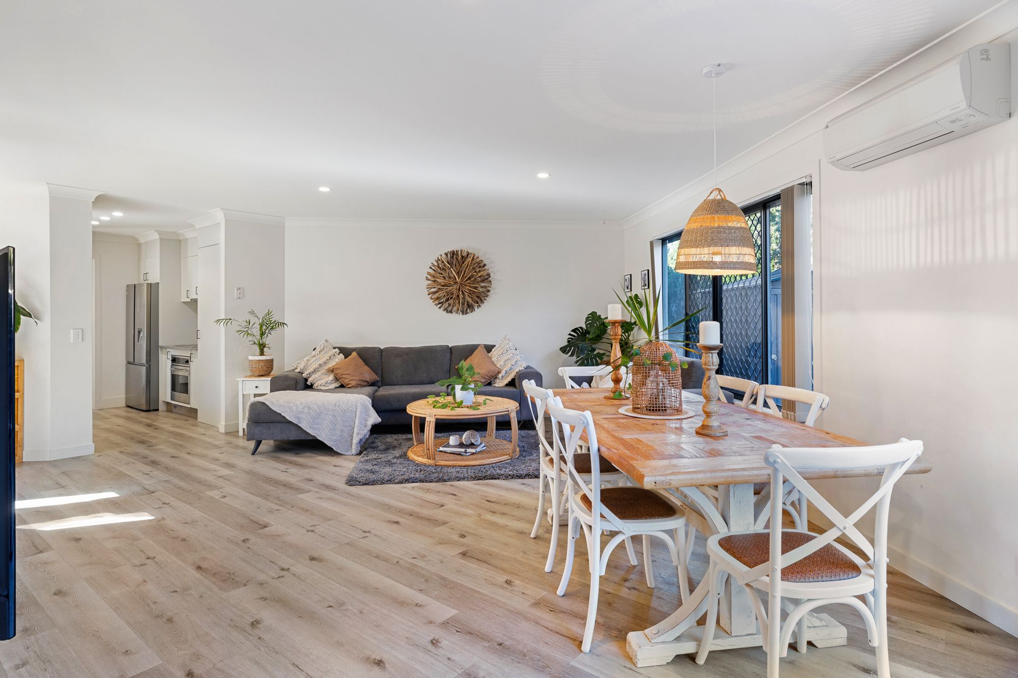 2/4 ACTON Drive, Varsity Lakes, QLD 4227