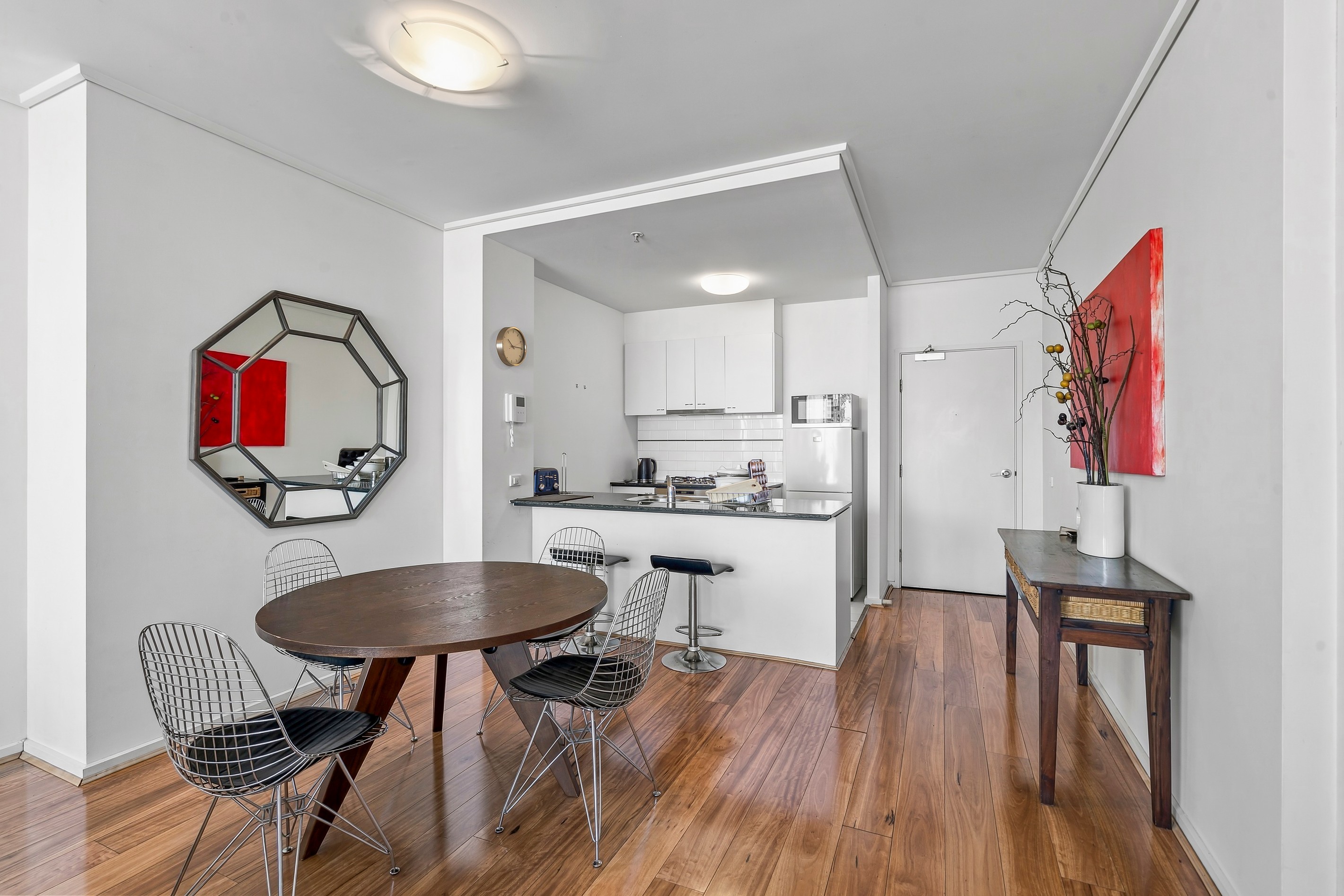 218/99 Whiteman Street, Southbank, VIC 3006
