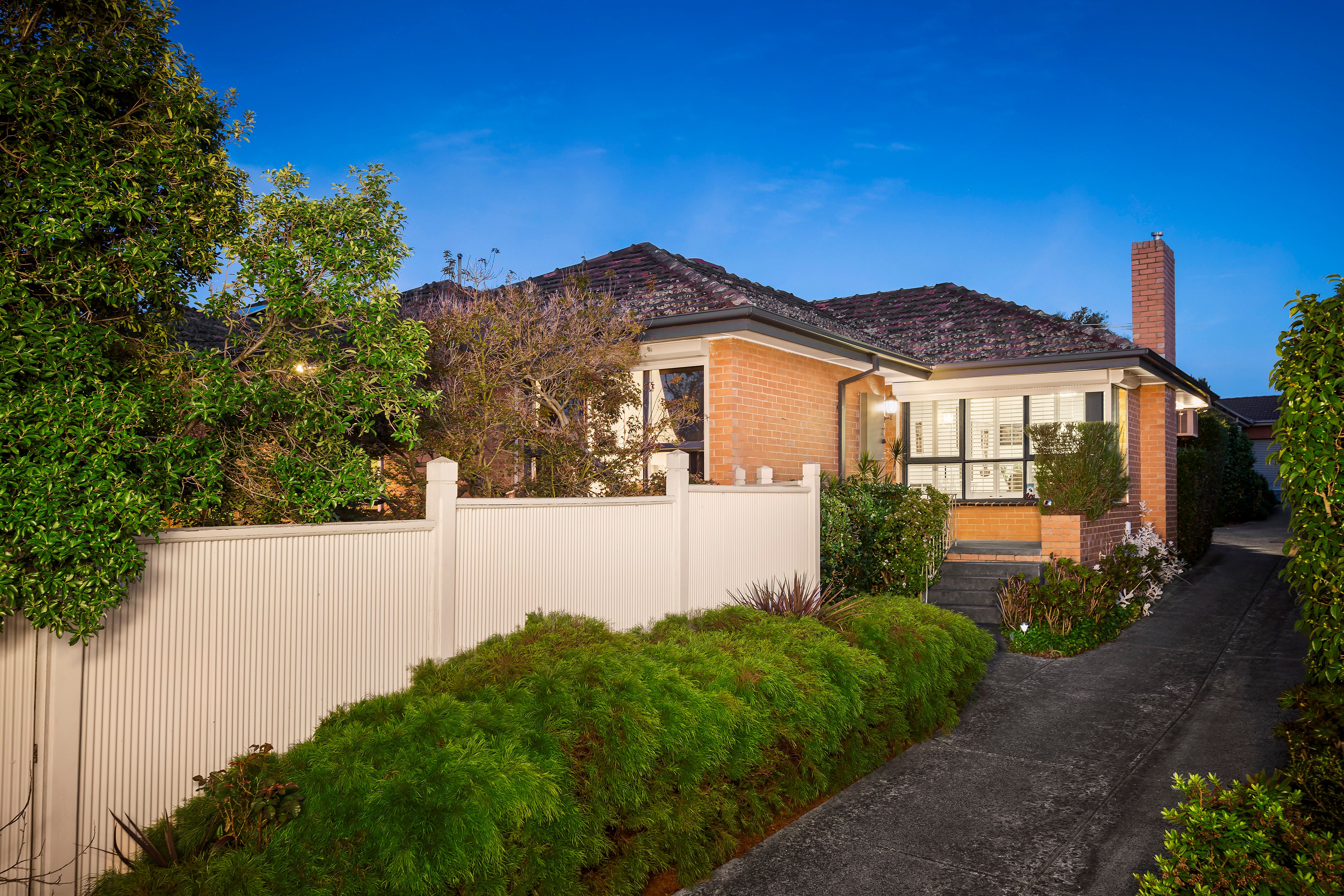 86 Torbay Street, Macleod VIC 3085