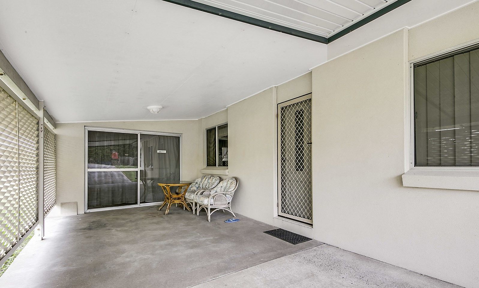16 Singleton Street — photo 6 of 13