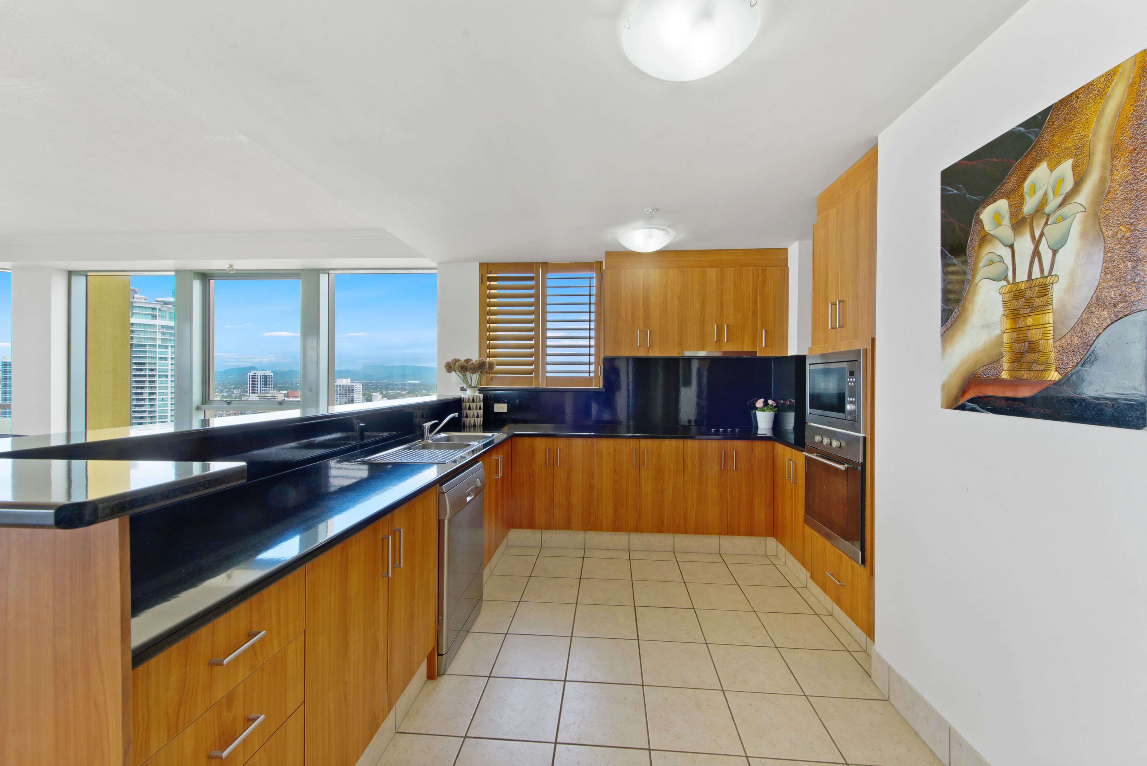 2905/3400-3420 Surfers Paradise Boulevard — photo 4 of 20