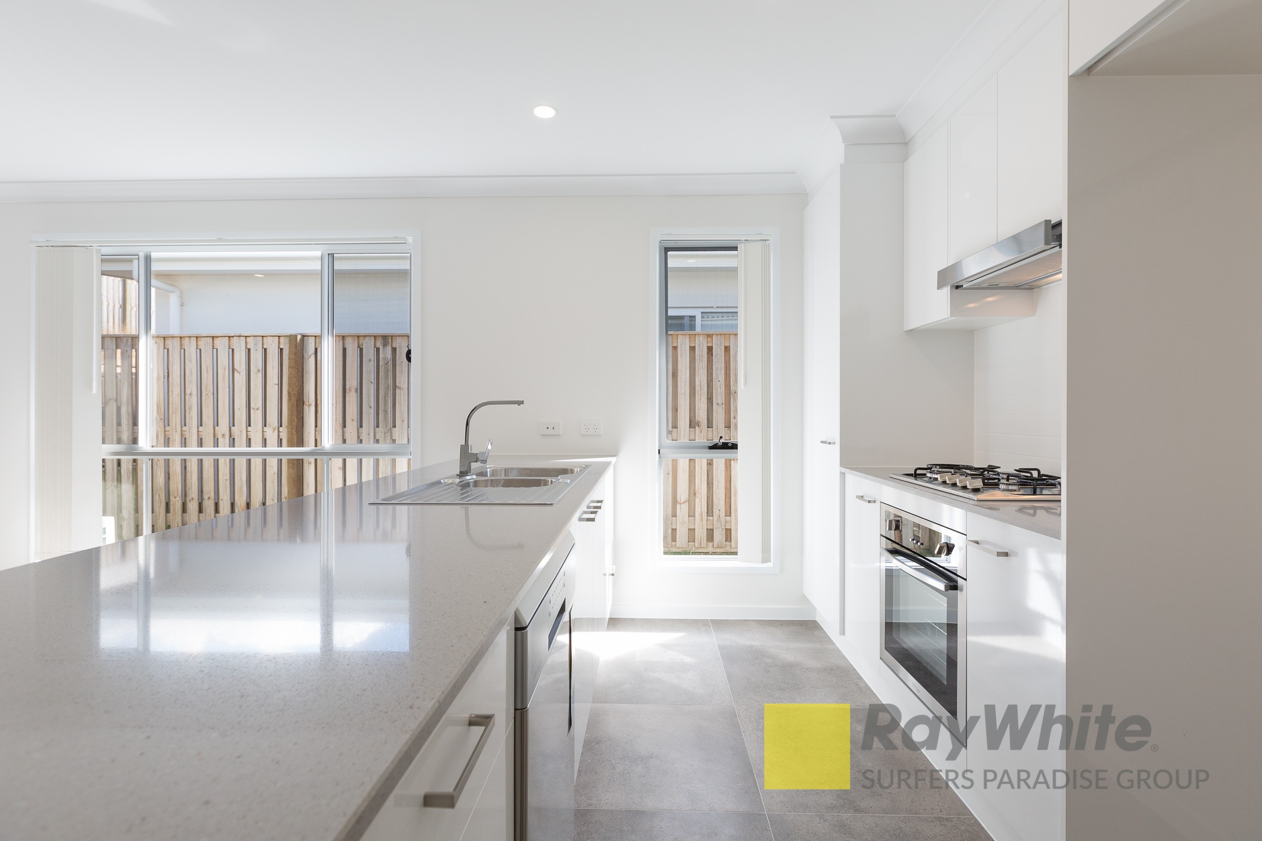 1/119 The Heights Boulevard, Pimpama, QLD 4209