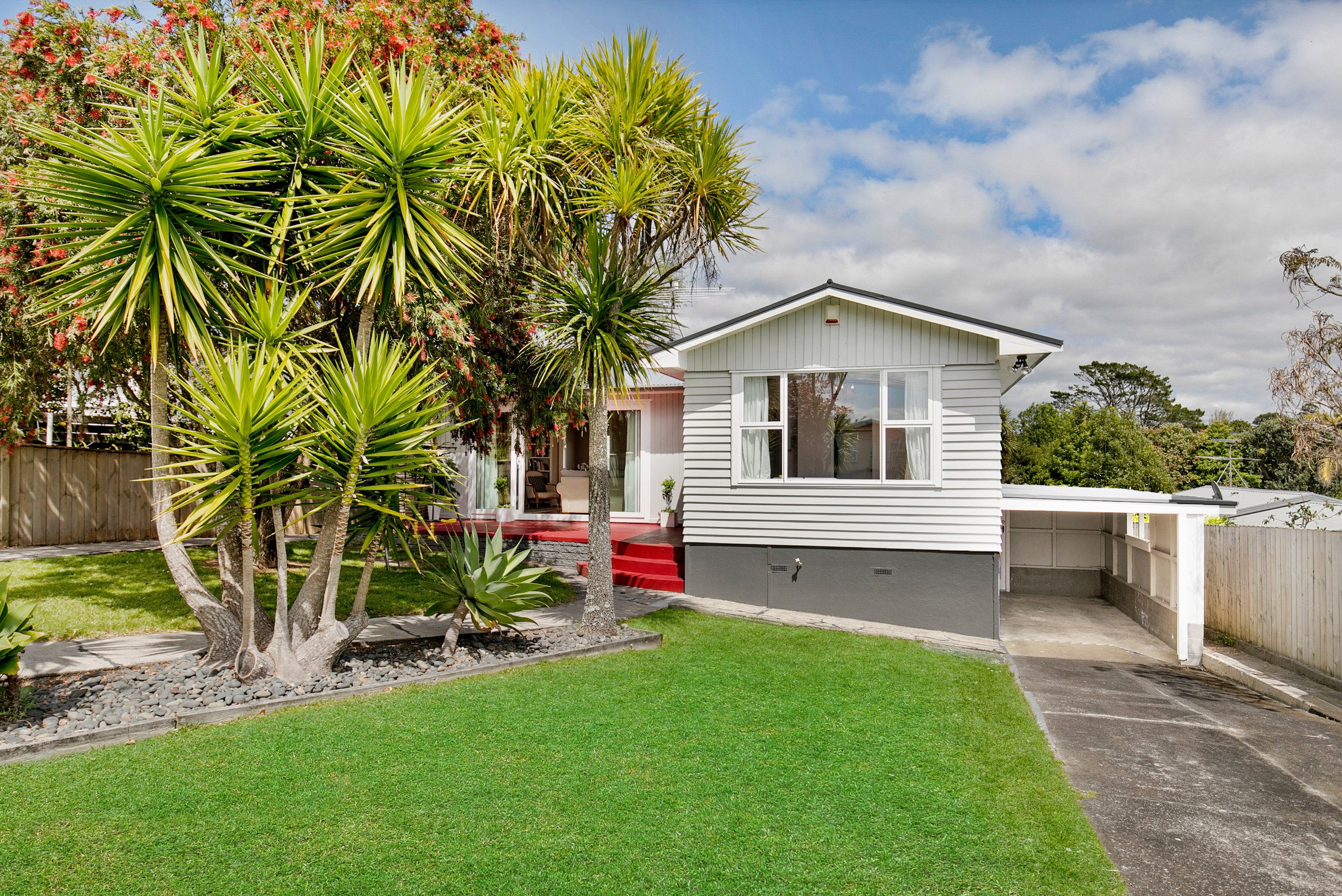 1/43 Kia Ora Road, Beach Haven, North Shore City