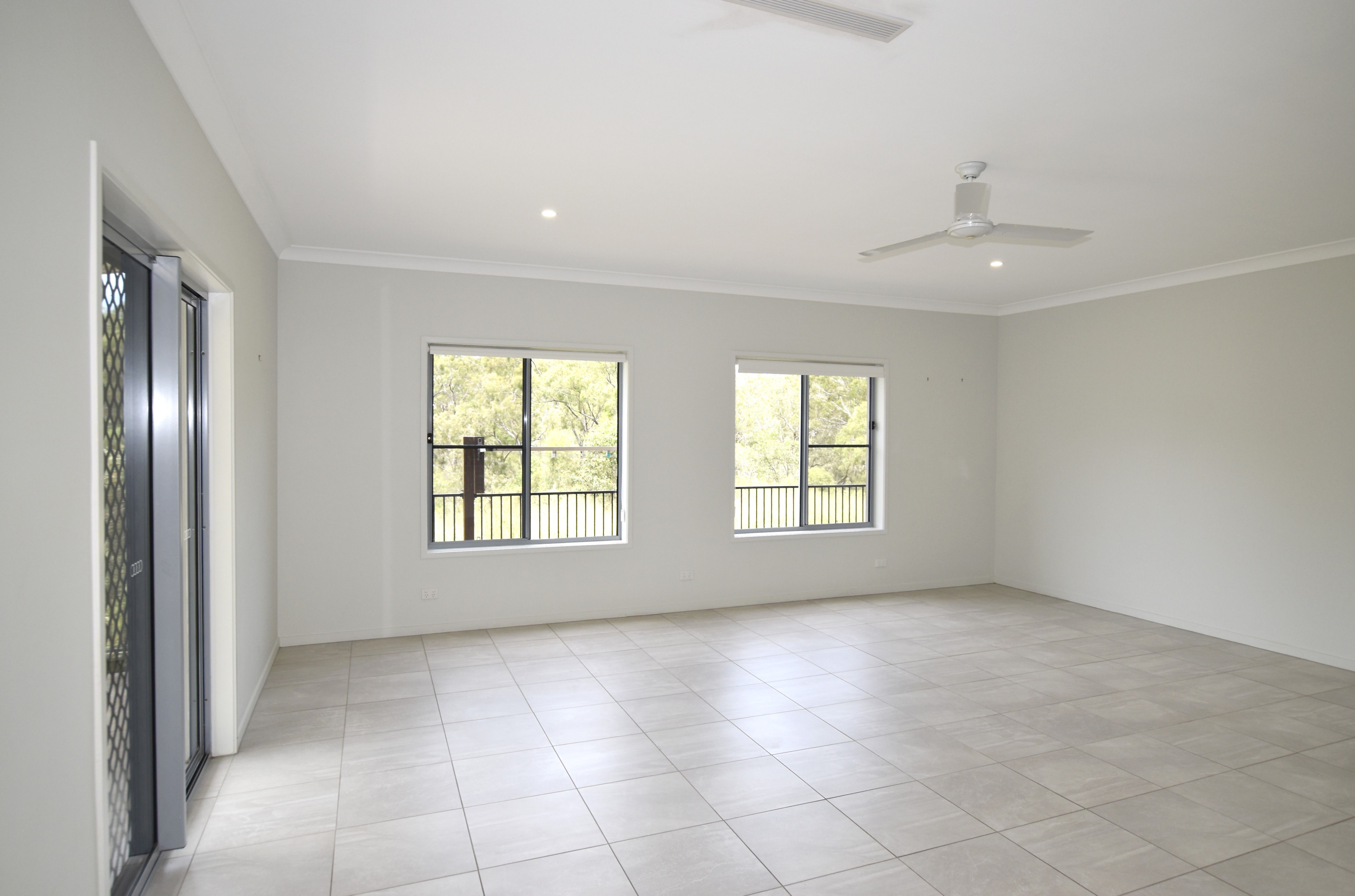 2/29 Telopea Place, Kirkwood, QLD 4680