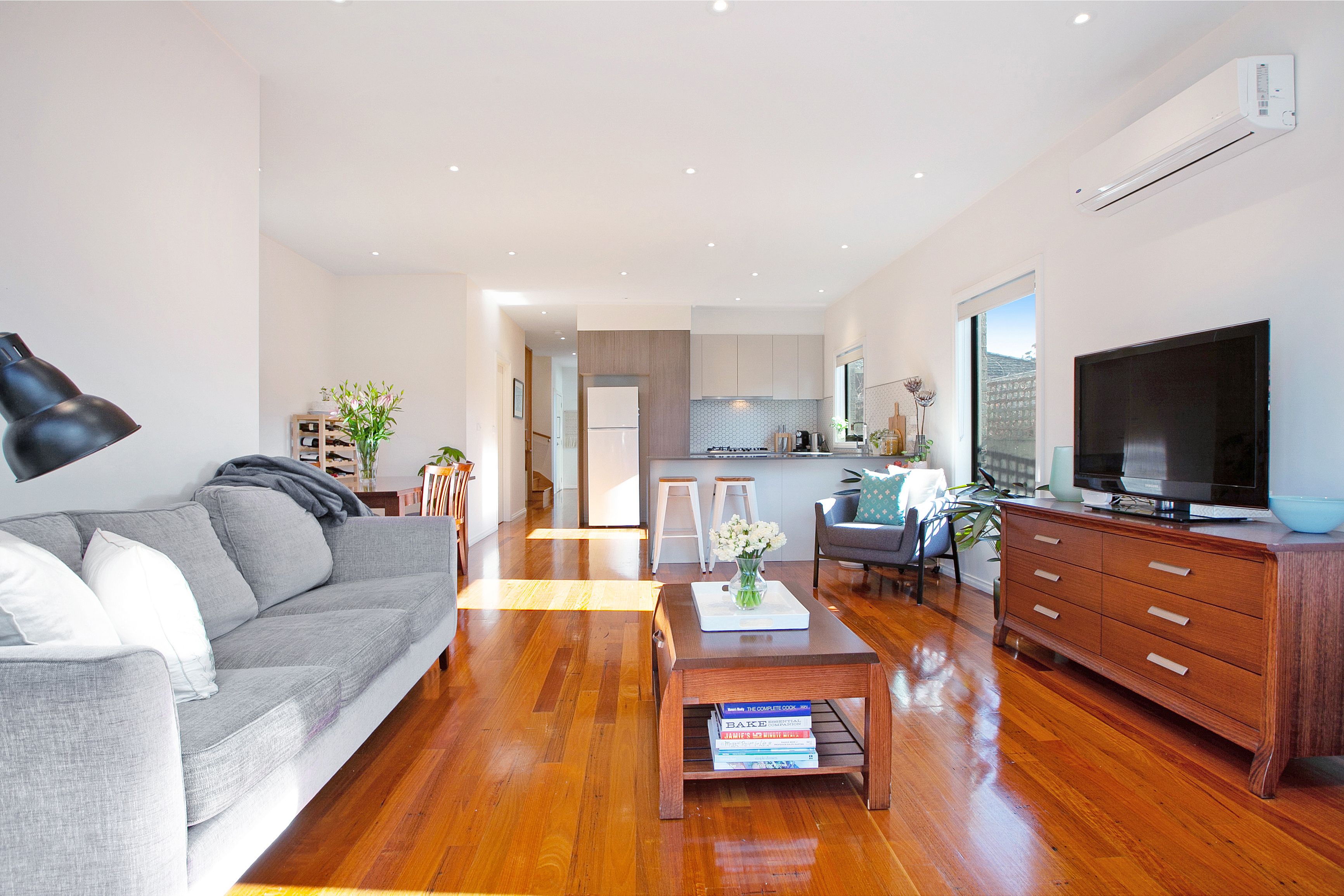 3/2 Myrtle Grove, Preston, VIC 3072