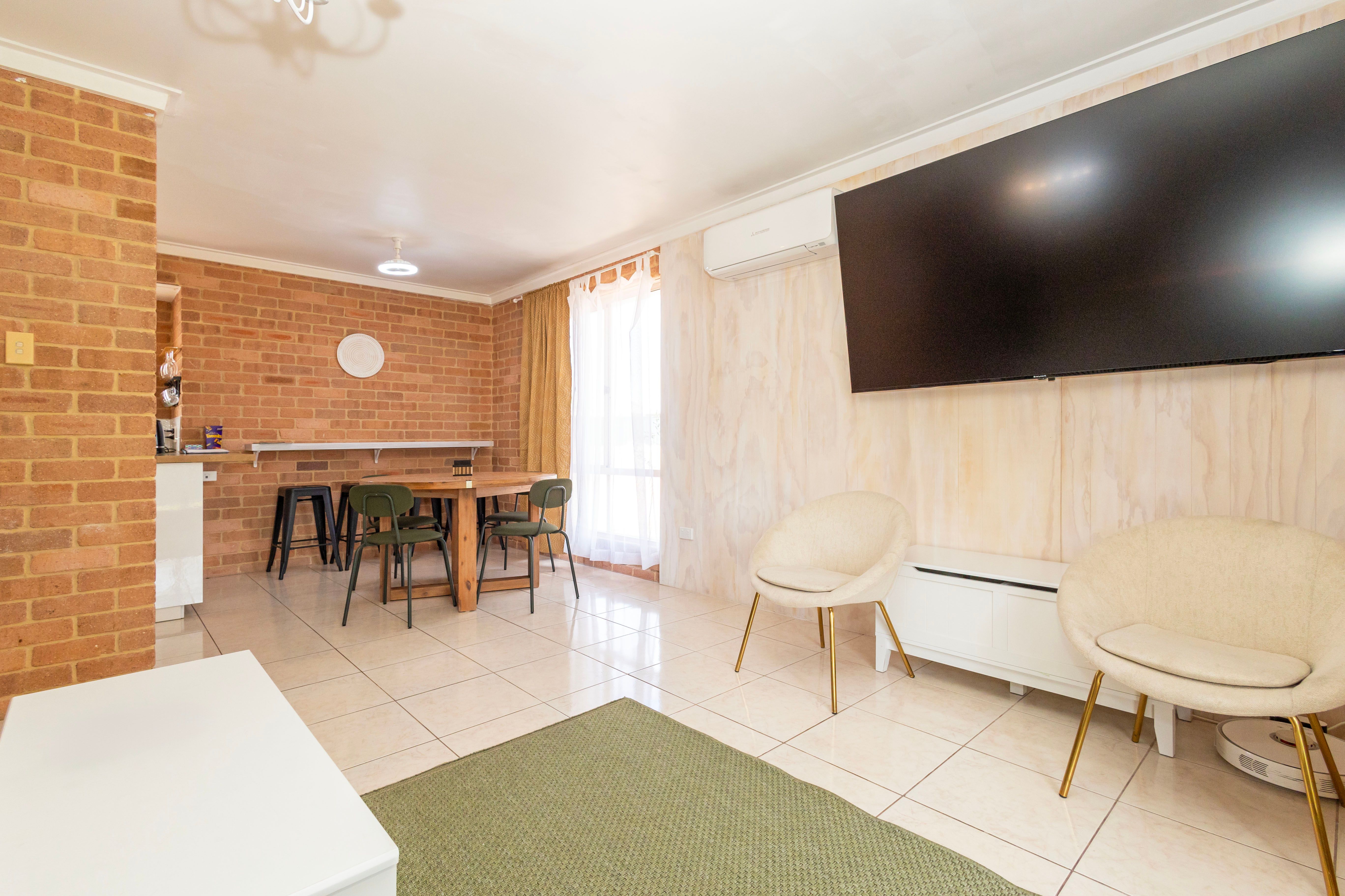 Renovated and Move In Ready! — photo 9 of 21