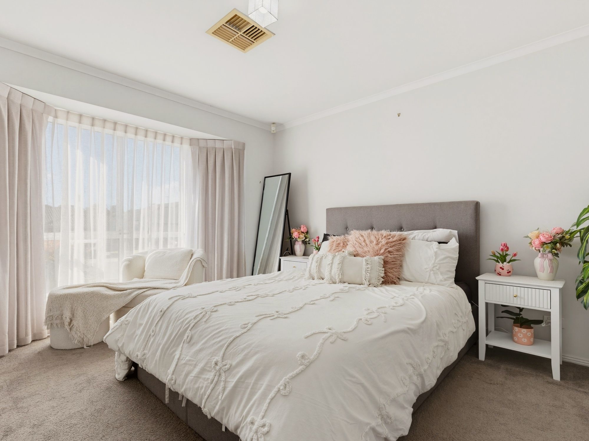8 Sanctuary Court — photo 9 of 20