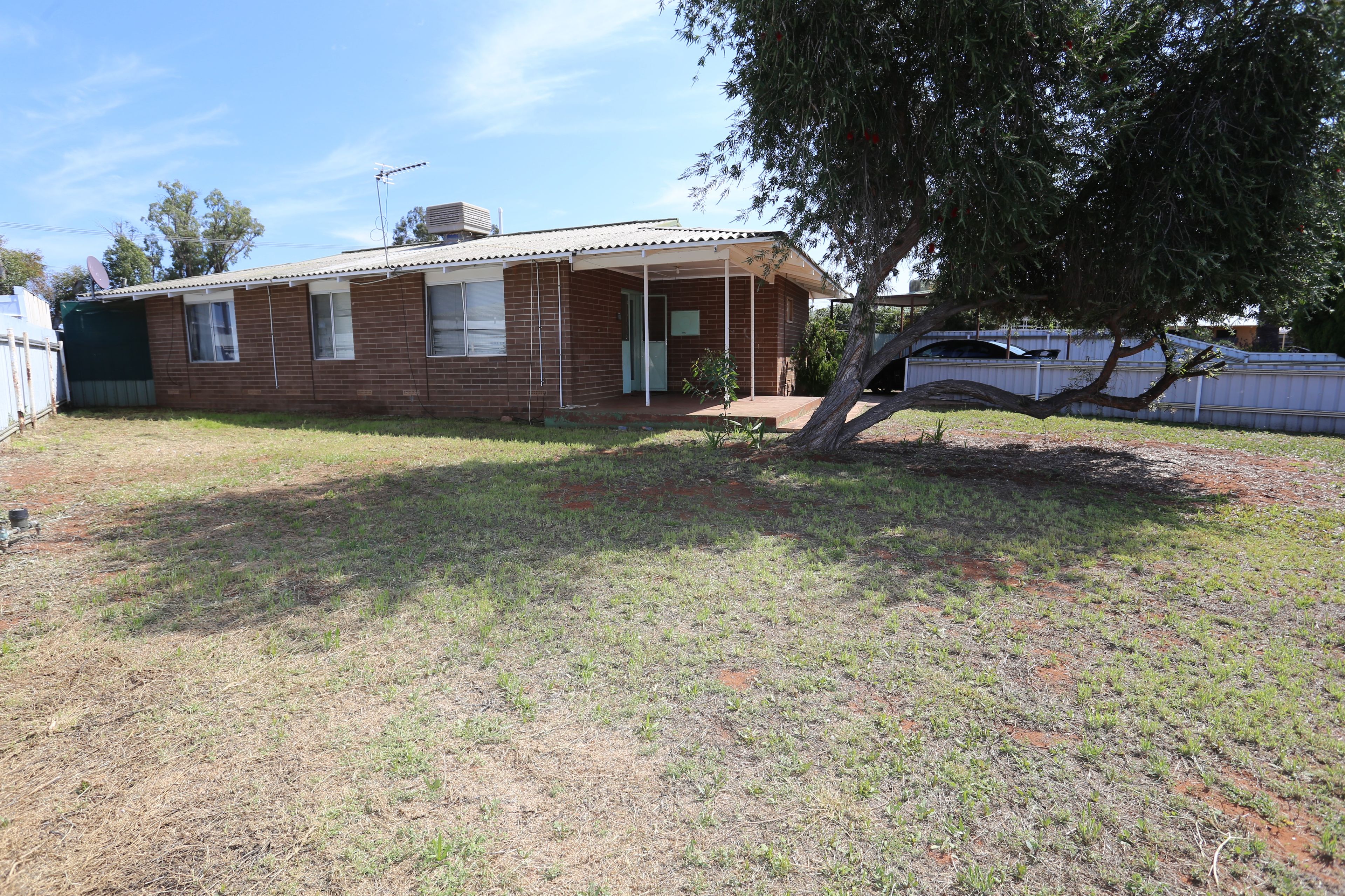 55 Mallee Drive — photo 2 of 10