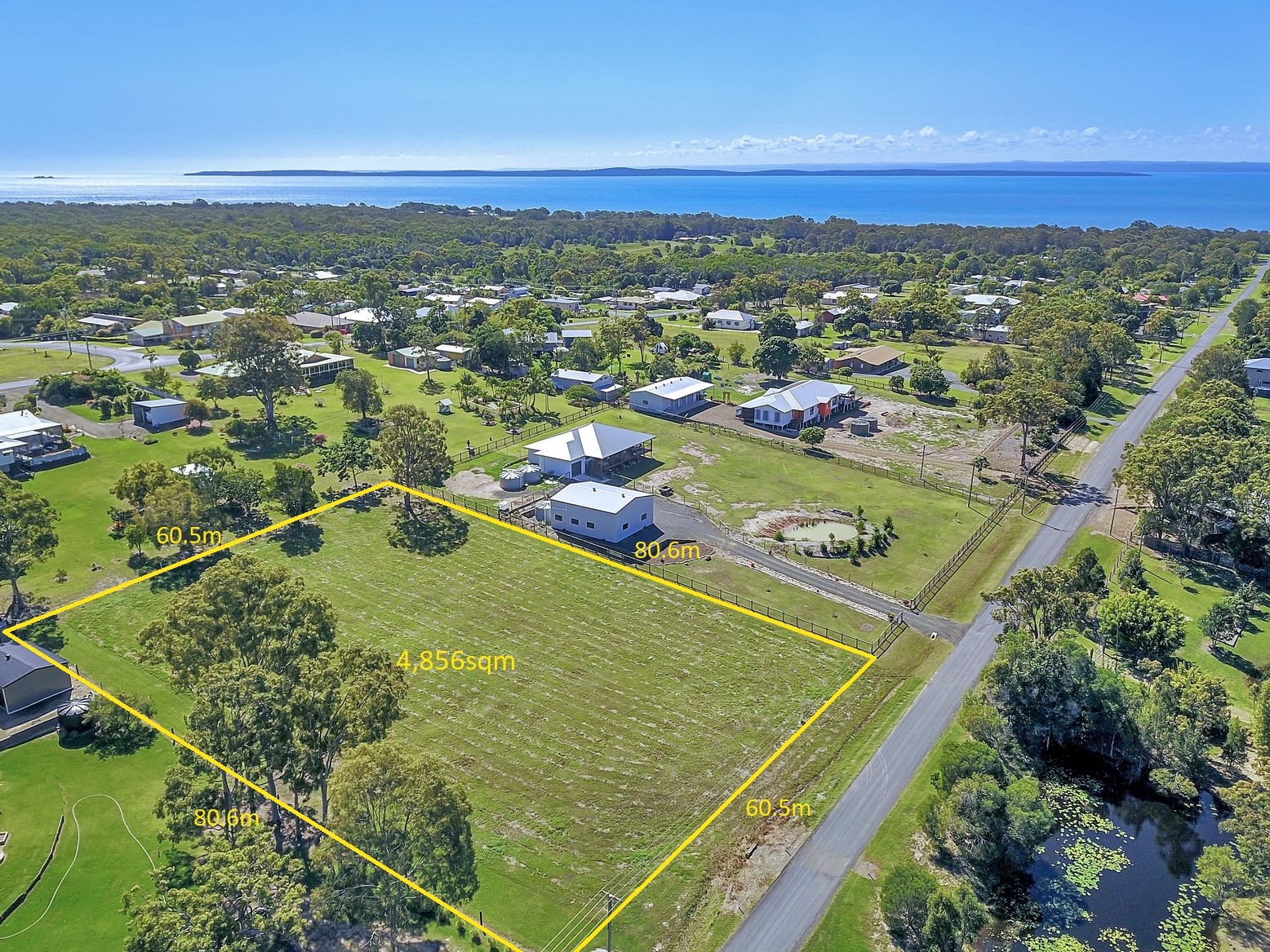 11 Seaview Drive, Booral, QLD 4655