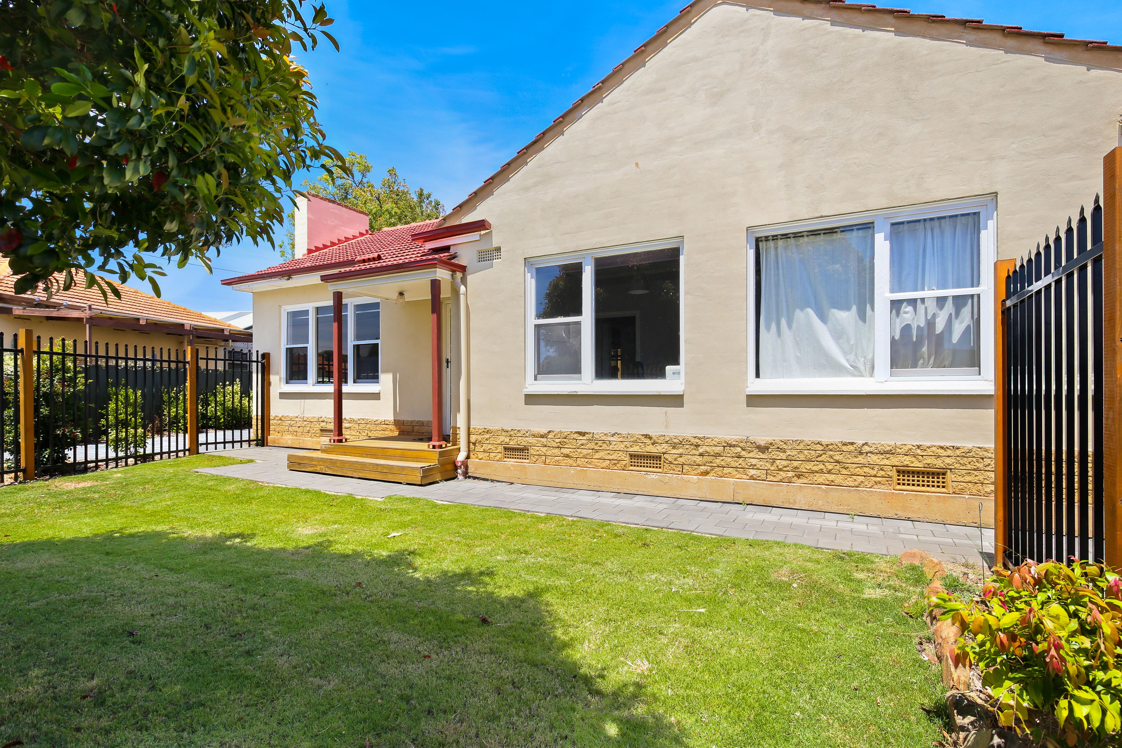 15 Fetlar Avenue, Marion SA 5043
