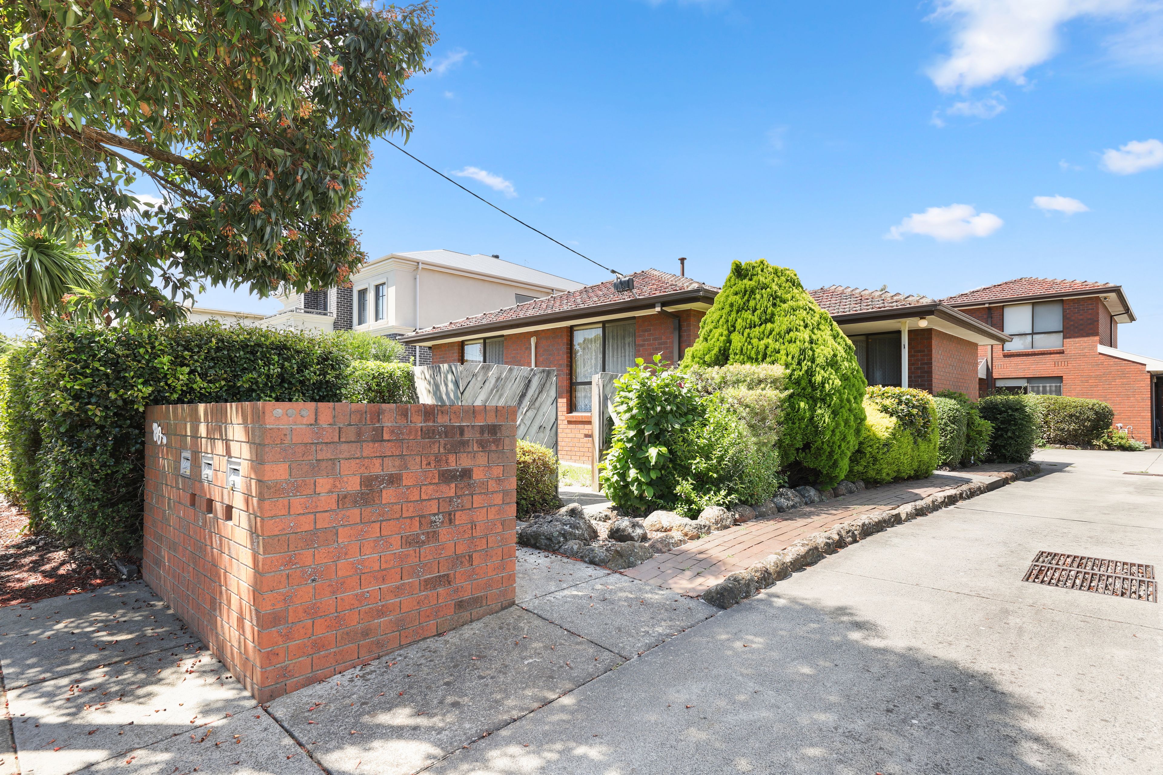 80 Harlington Street, Clayton VIC 3168