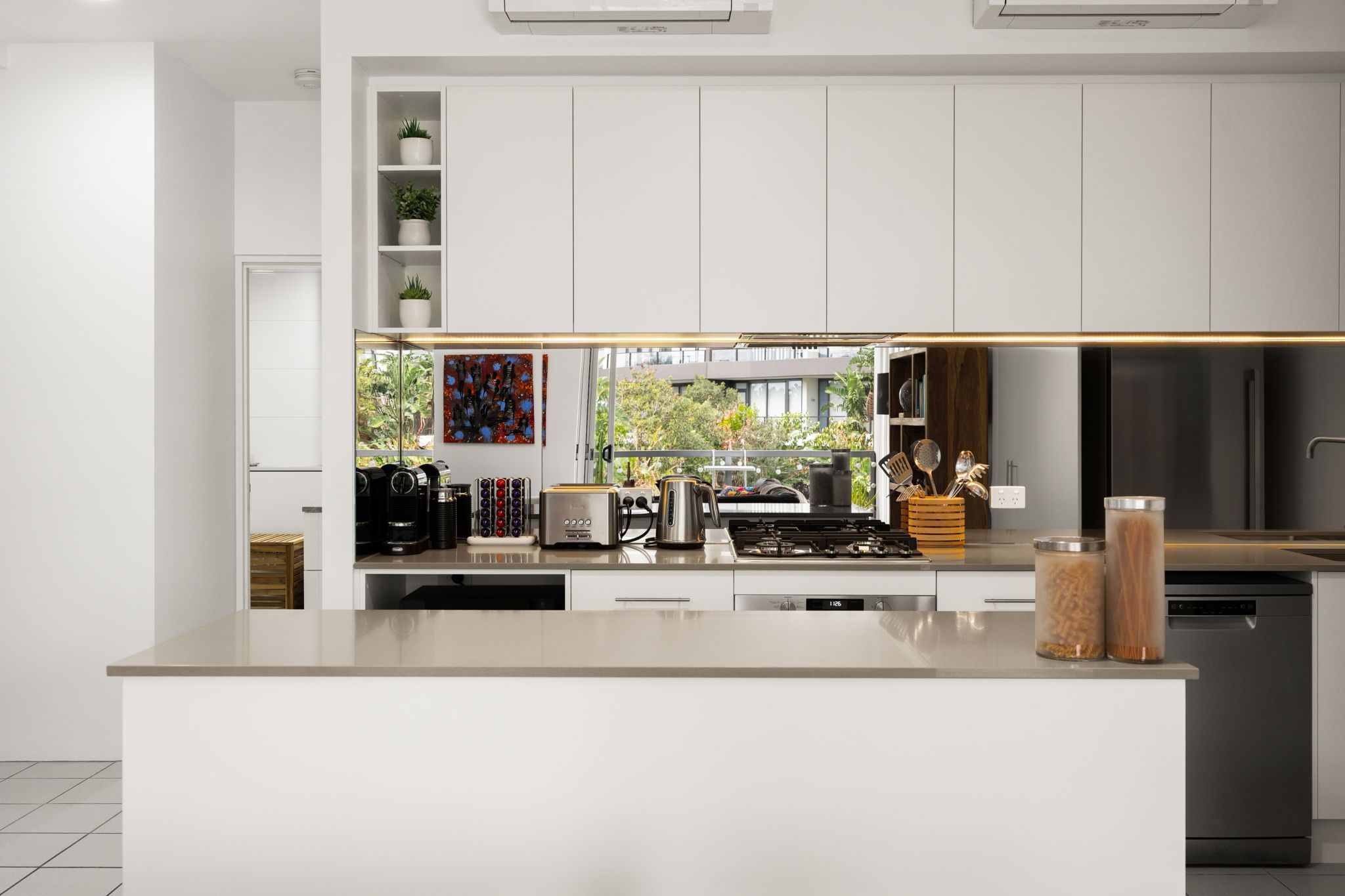 301/38 Skyring Terrace — photo 5 of 23