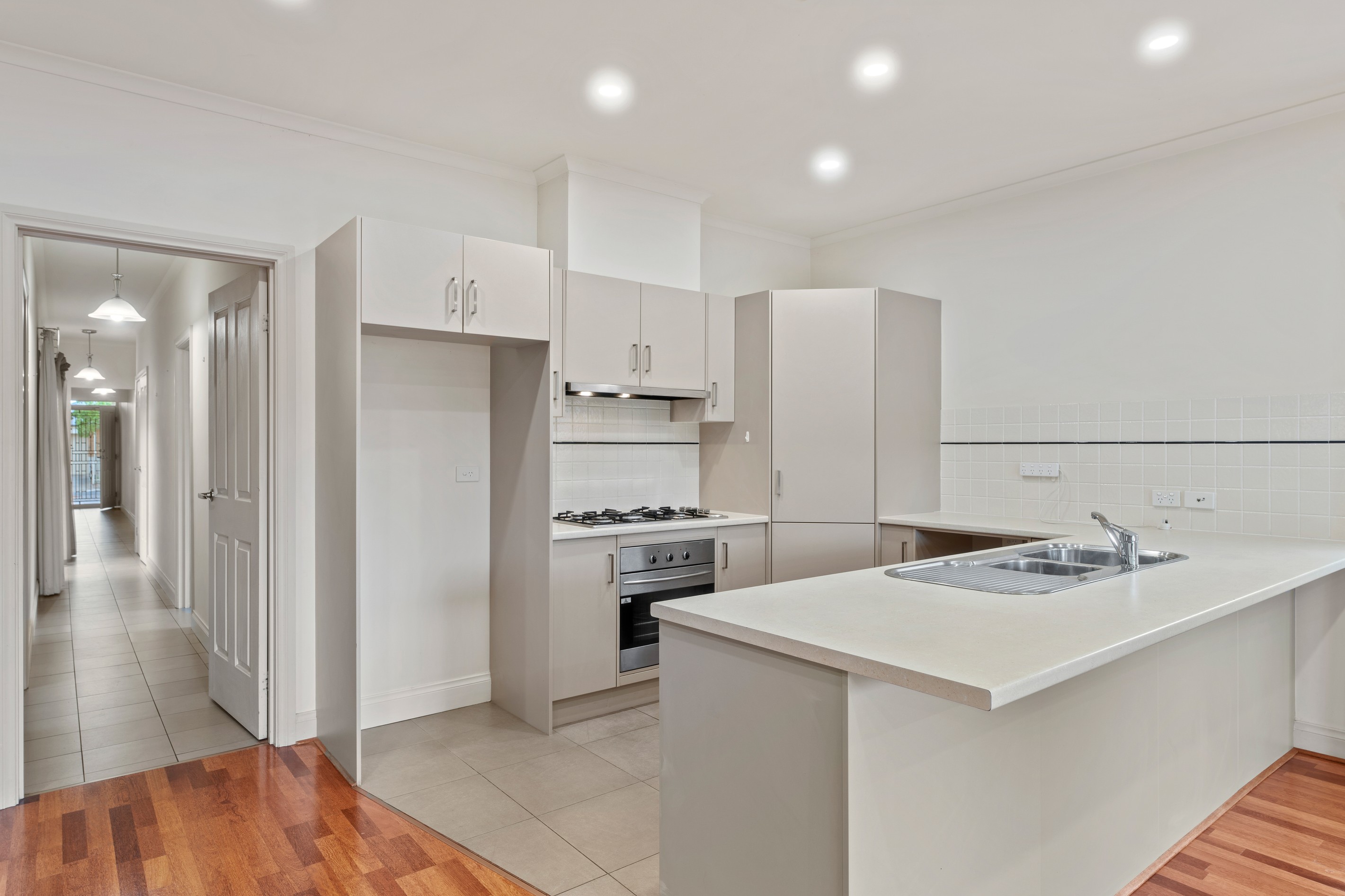 28 Leeds Avenue, Northfield, SA 5085