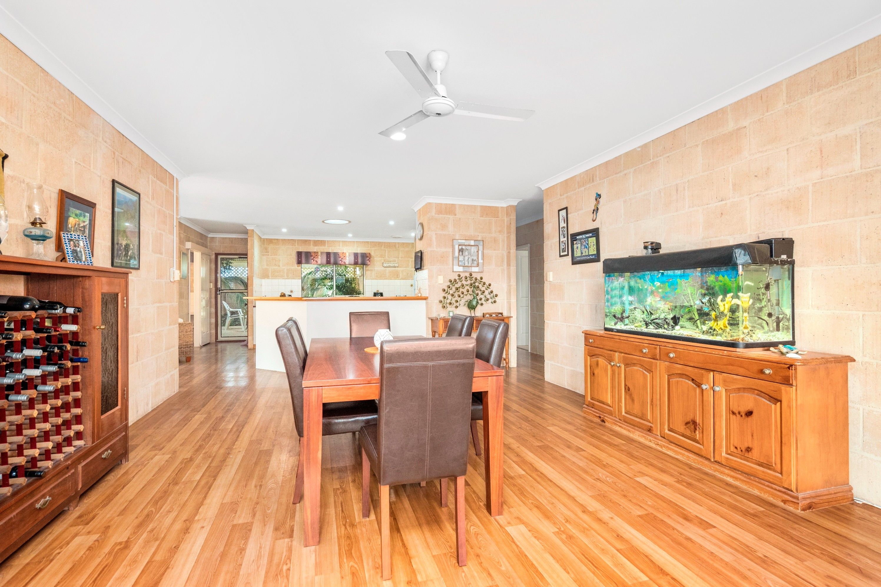 6 Torquay Place — photo 5 of 16
