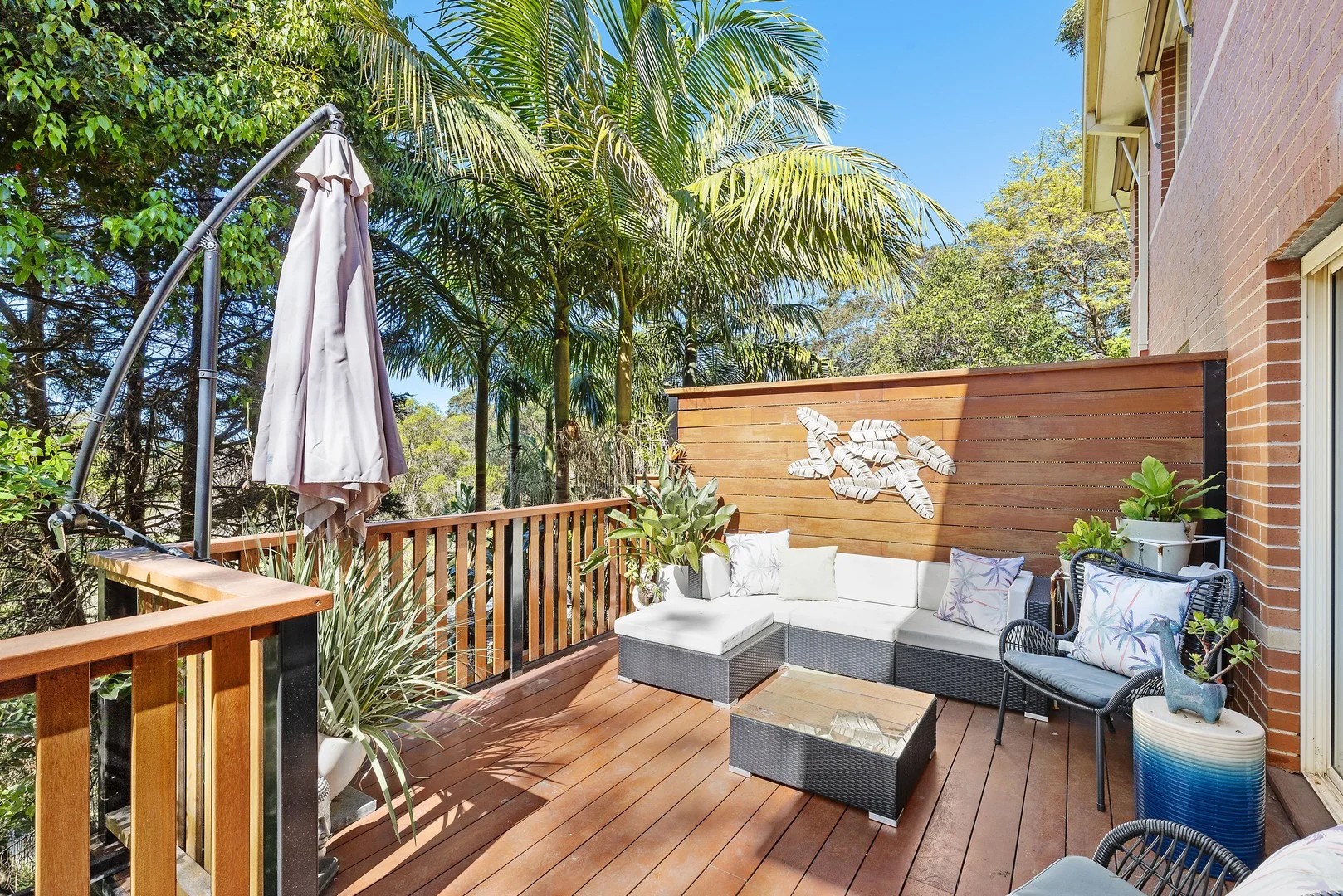 8A Grevillea Crescent, Hornsby Heights, NSW 2077