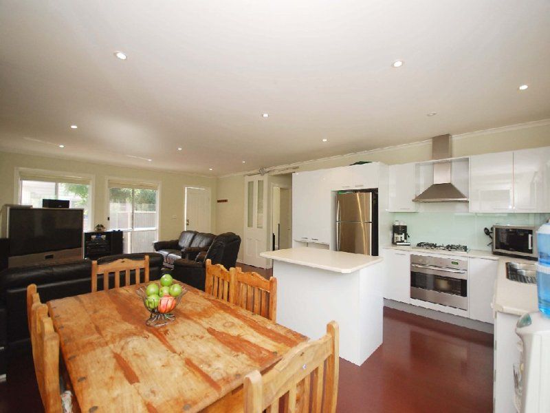 99A View Street, Glenroy, VIC 3046