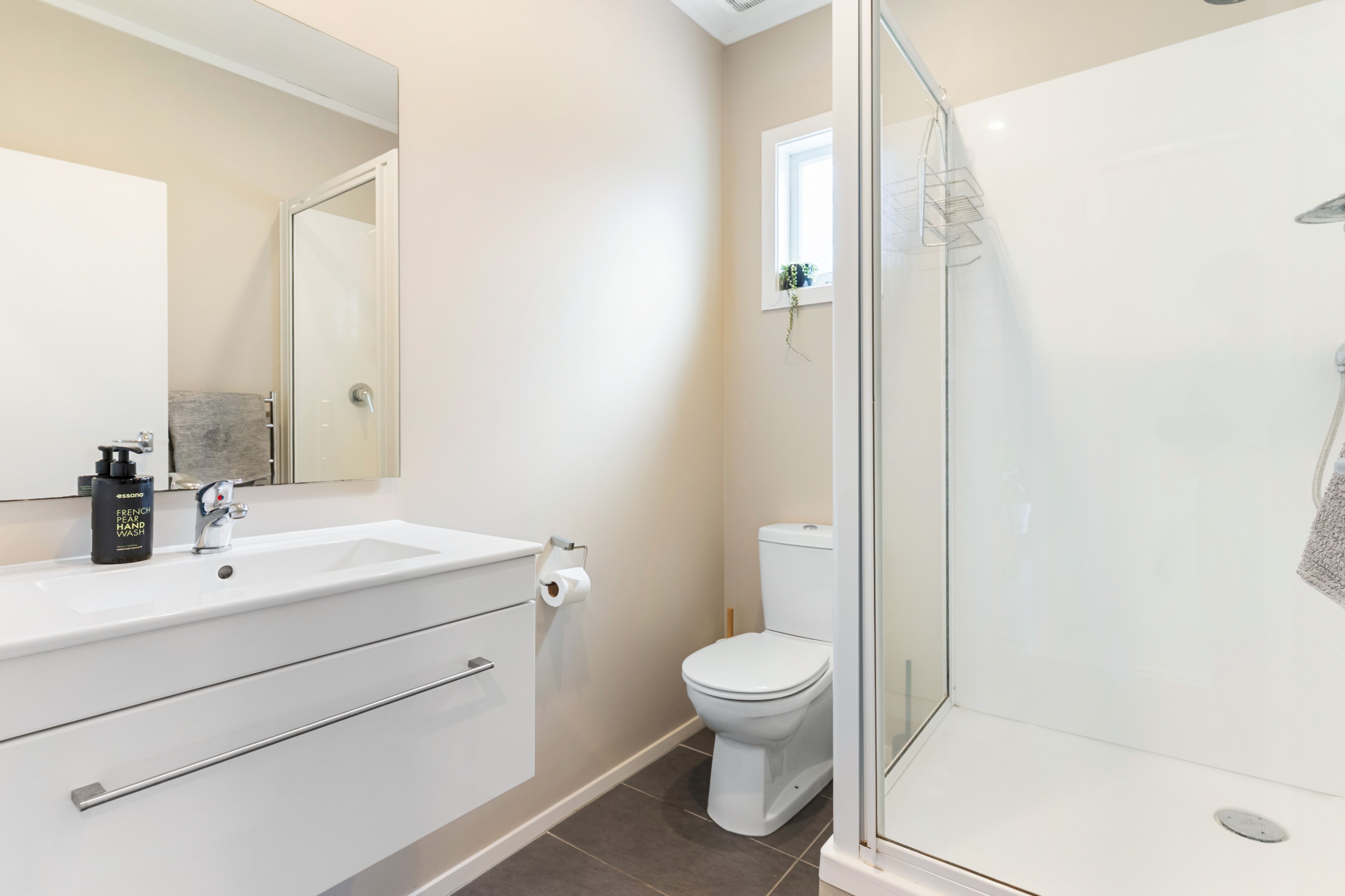 30 London Street, Te Atatu Peninsula, Waitakere City