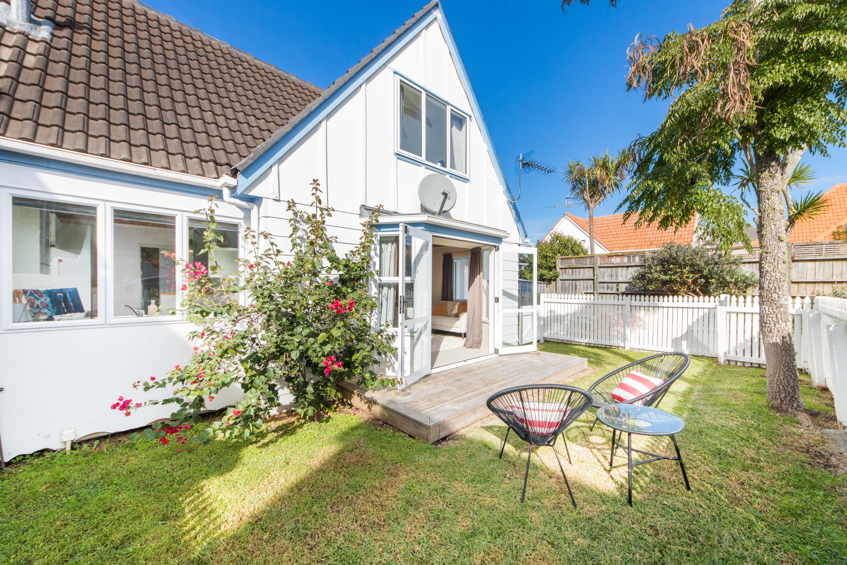 3/3 Elderwood Lane, Belmont, North Shore City