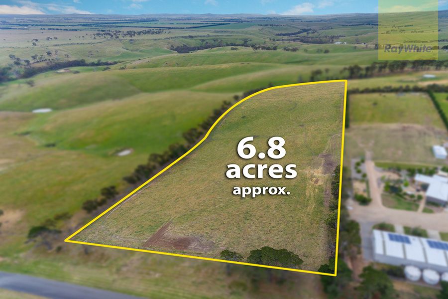 24 Carawa Drive, Mickleham, VIC 3064