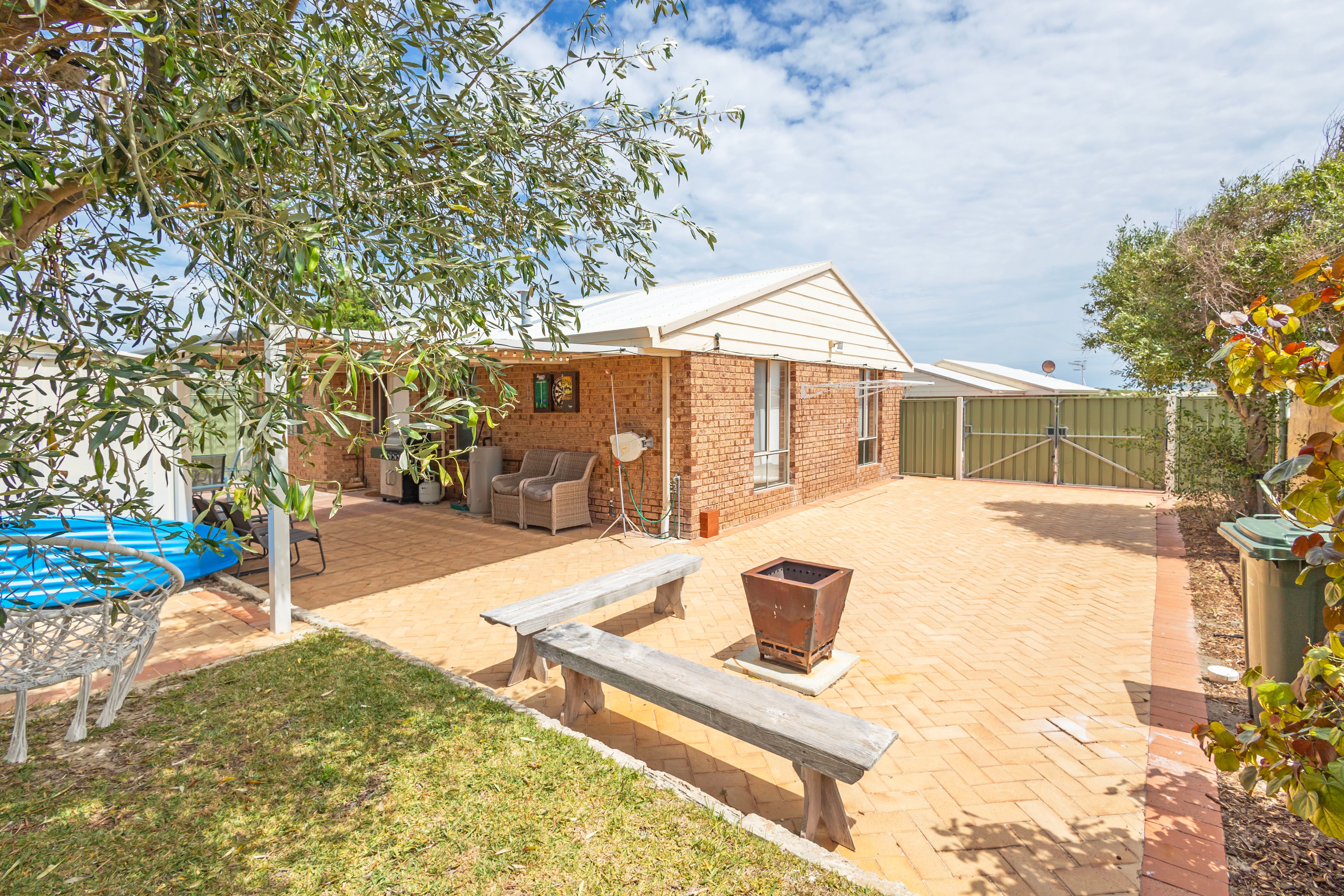 Renovated and Move In Ready! — photo 19 of 21