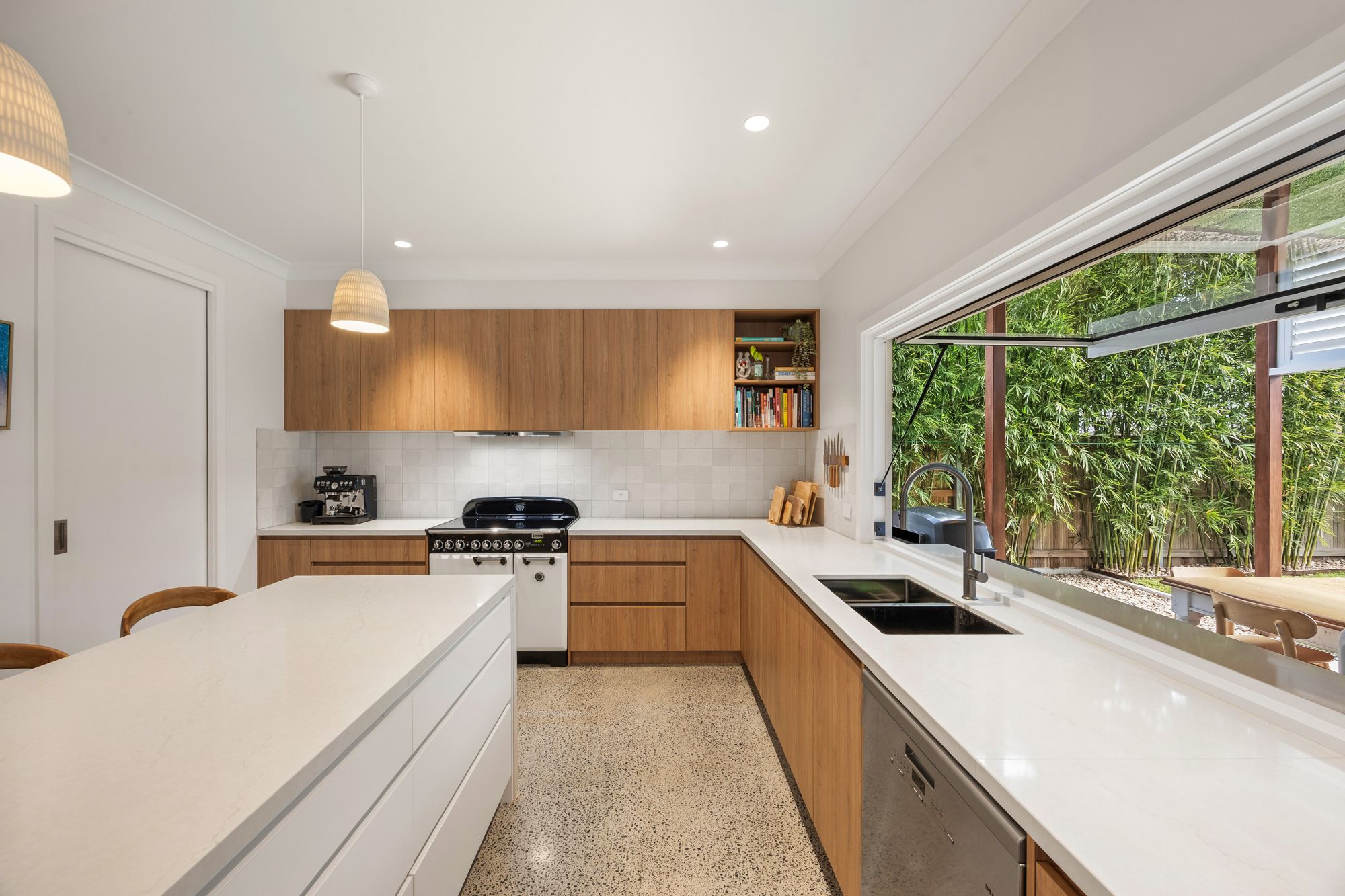 29 Essex Road, Indooroopilly, QLD 4068