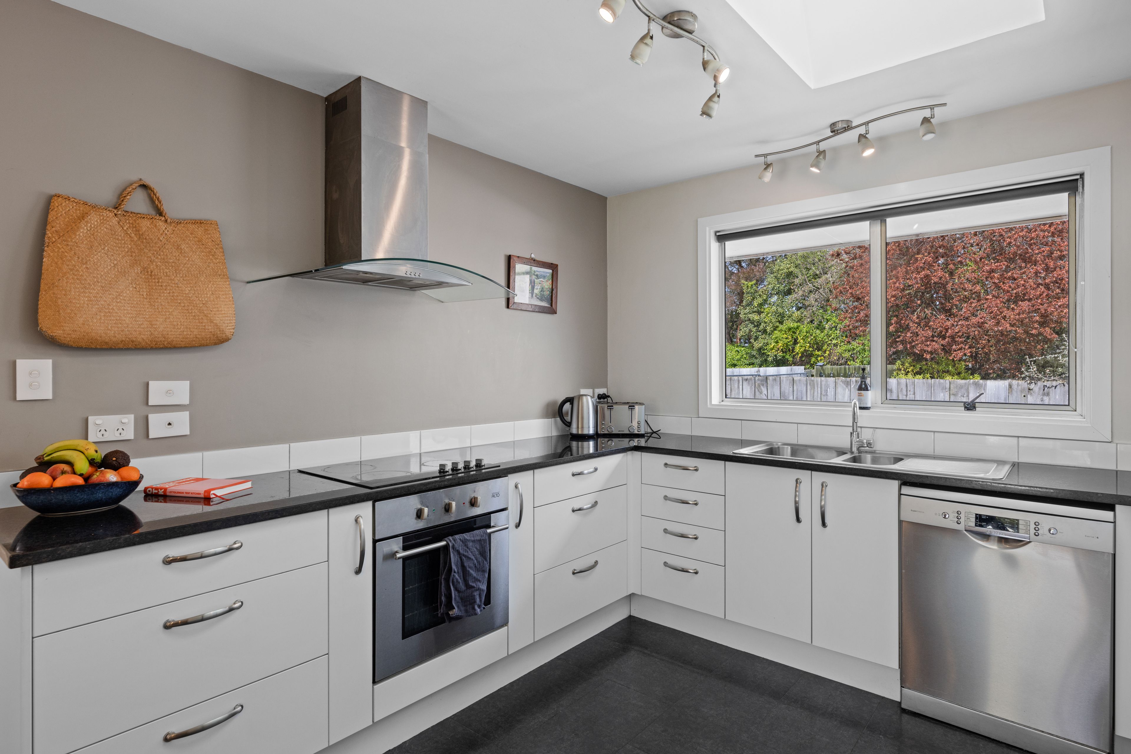 292 Keyes Road, New Brighton, Christchurch City