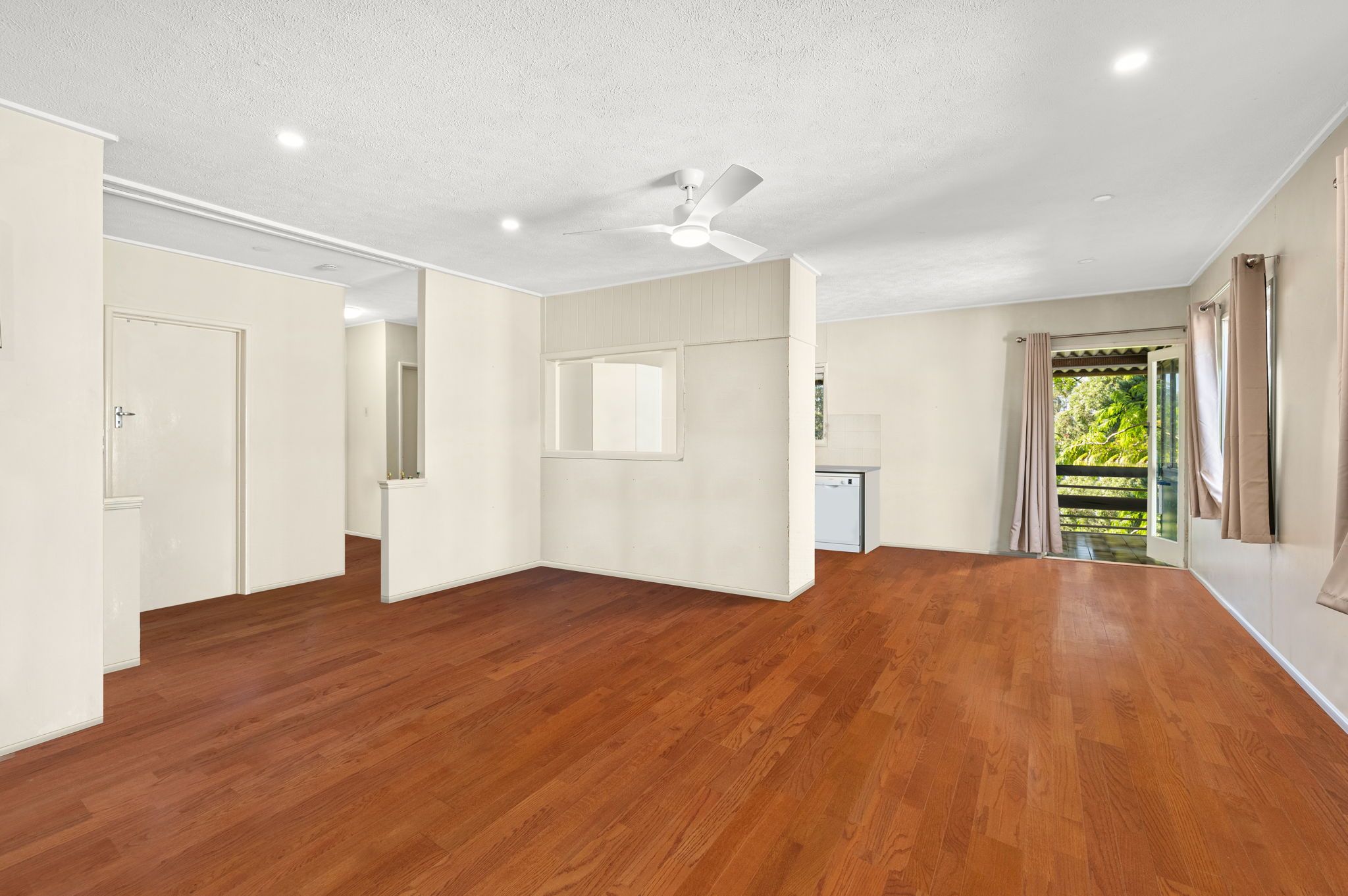 68 Fig Tree Pocket Road, Chapel Hill, QLD 4069