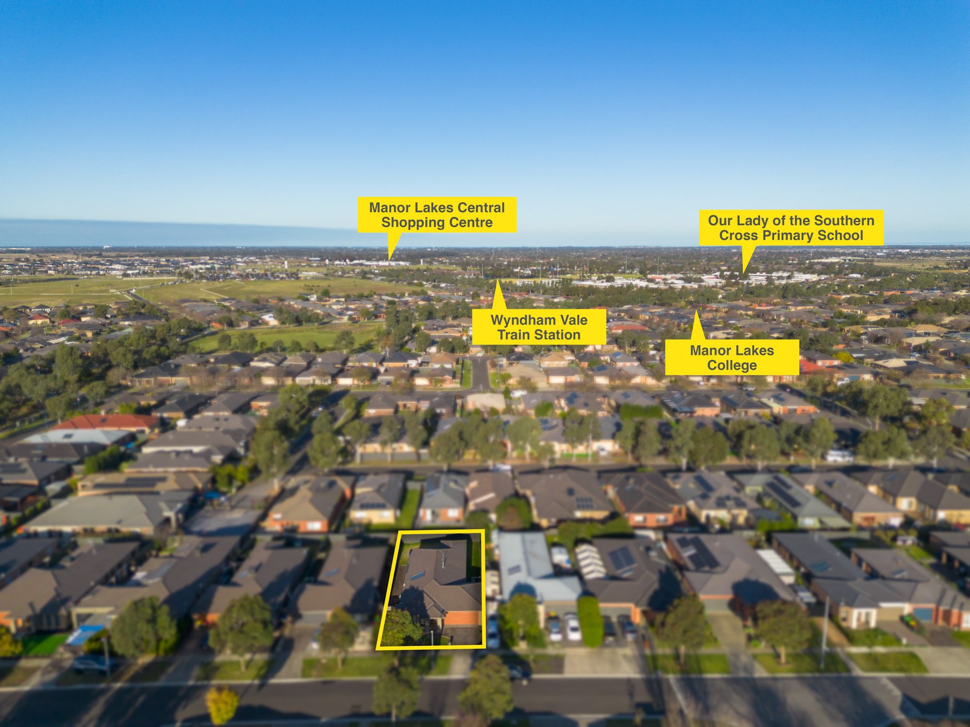 13 Bush Street, MANOR LAKES, VIC 3024