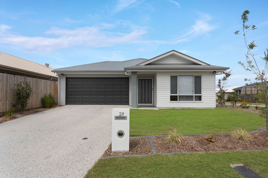 29 Daisy Street — photo from Ray White Mt Gravatt