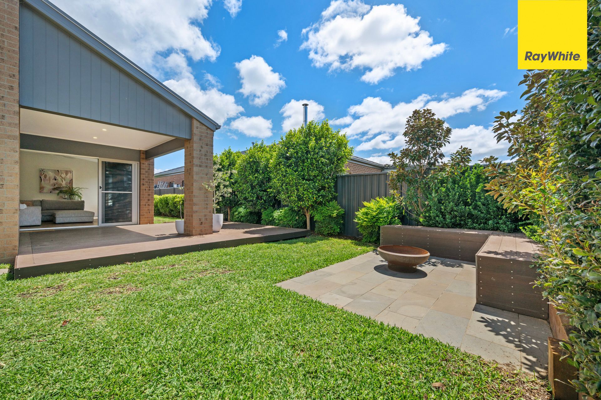 22 Doolans Street — photo 21 of 27