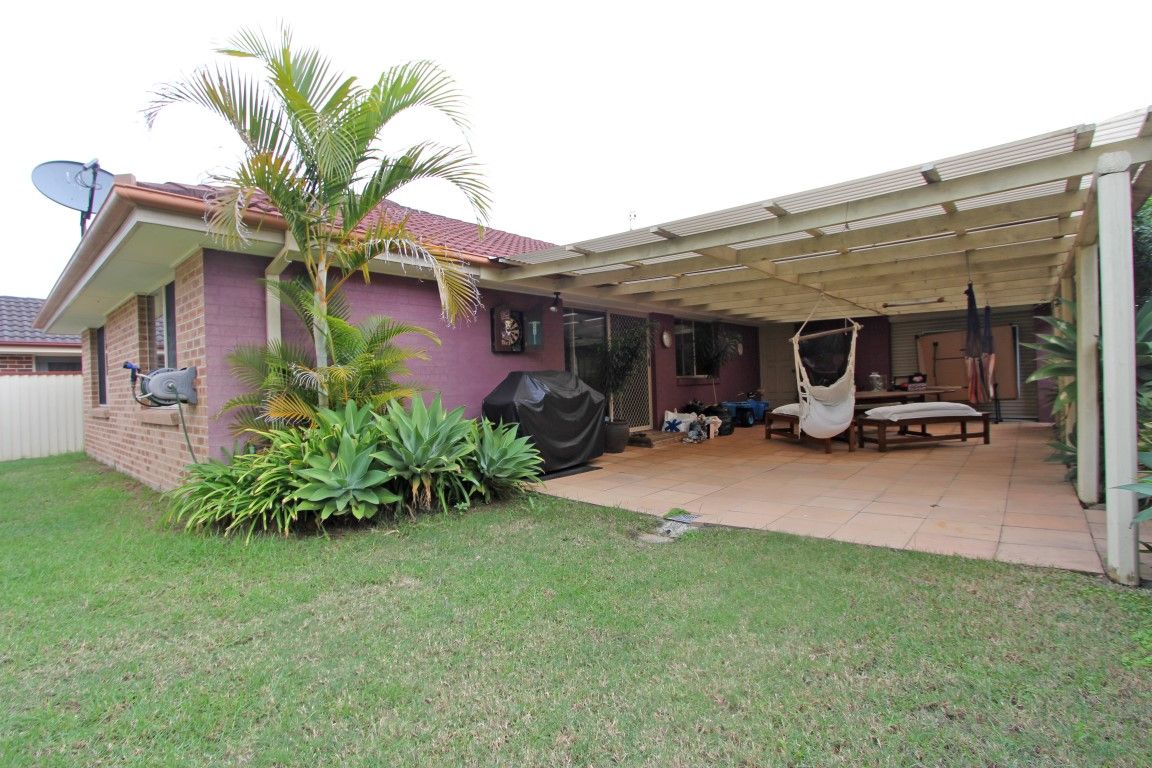 12 Skyhawk Avenue, Hamlyn Terrace, NSW 2259