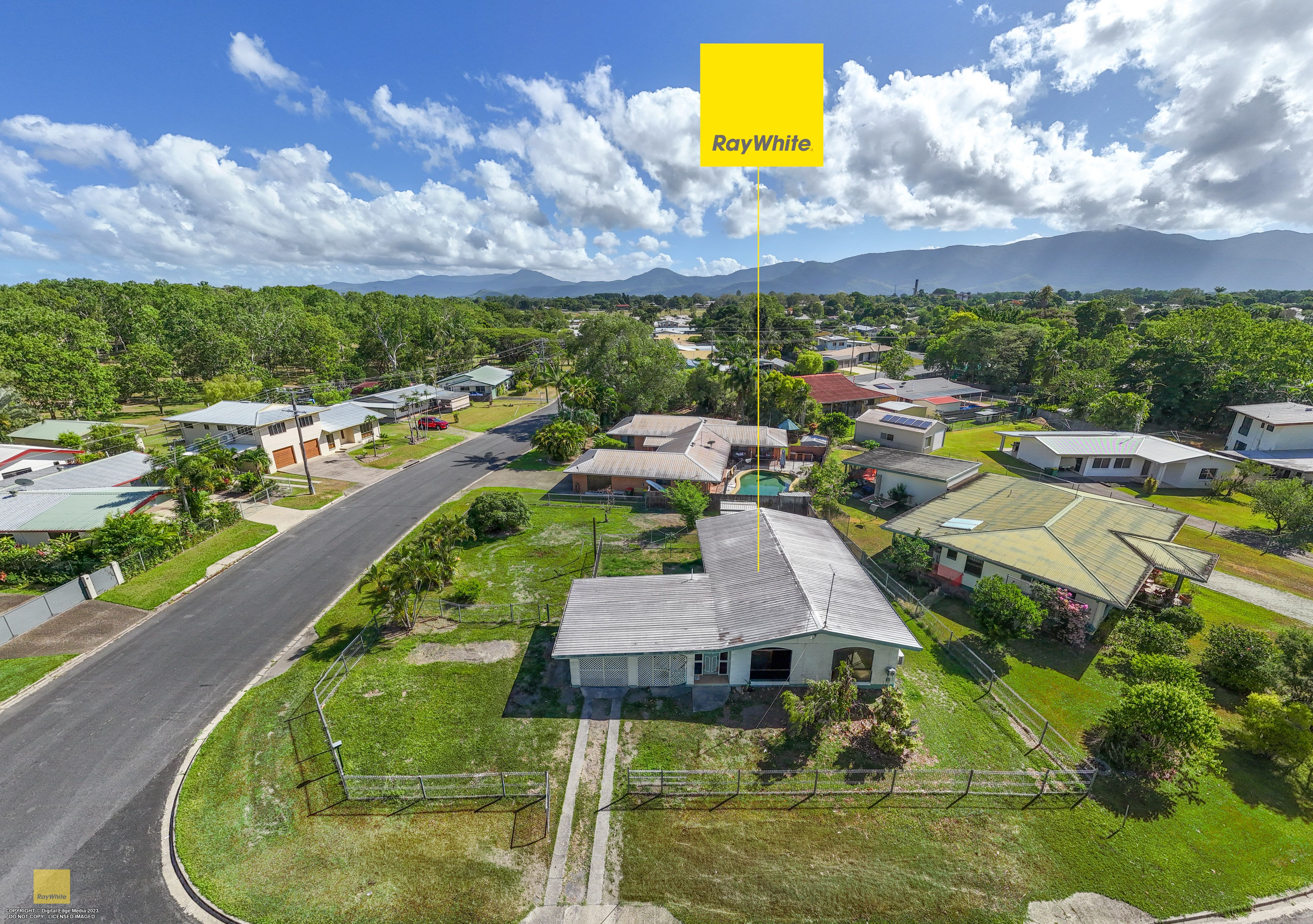 10-12 Buzacott Street, Gordonvale, QLD 4865 - Sold House - Ray White ...
