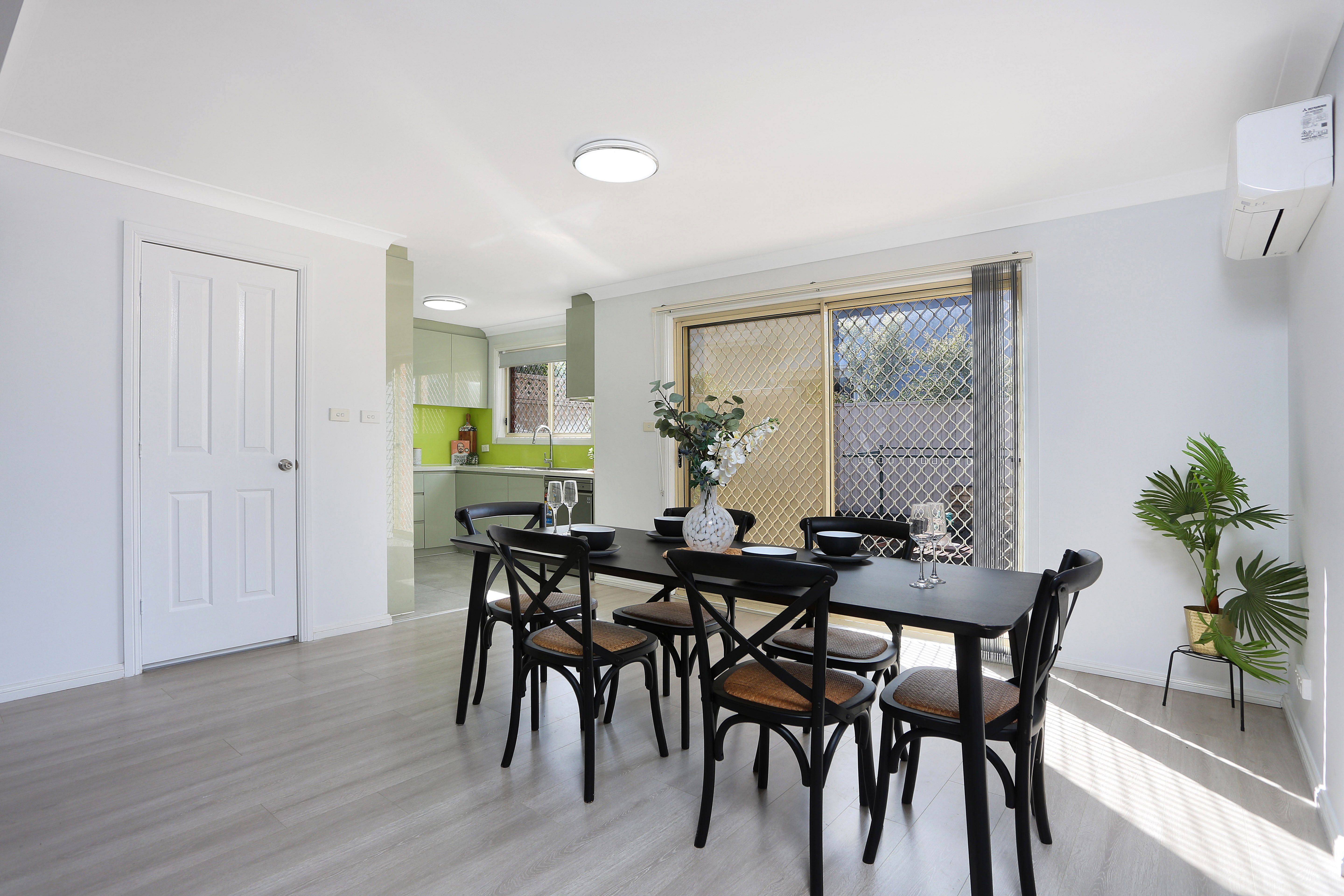 1/200 Targo Road — photo 4 of 15