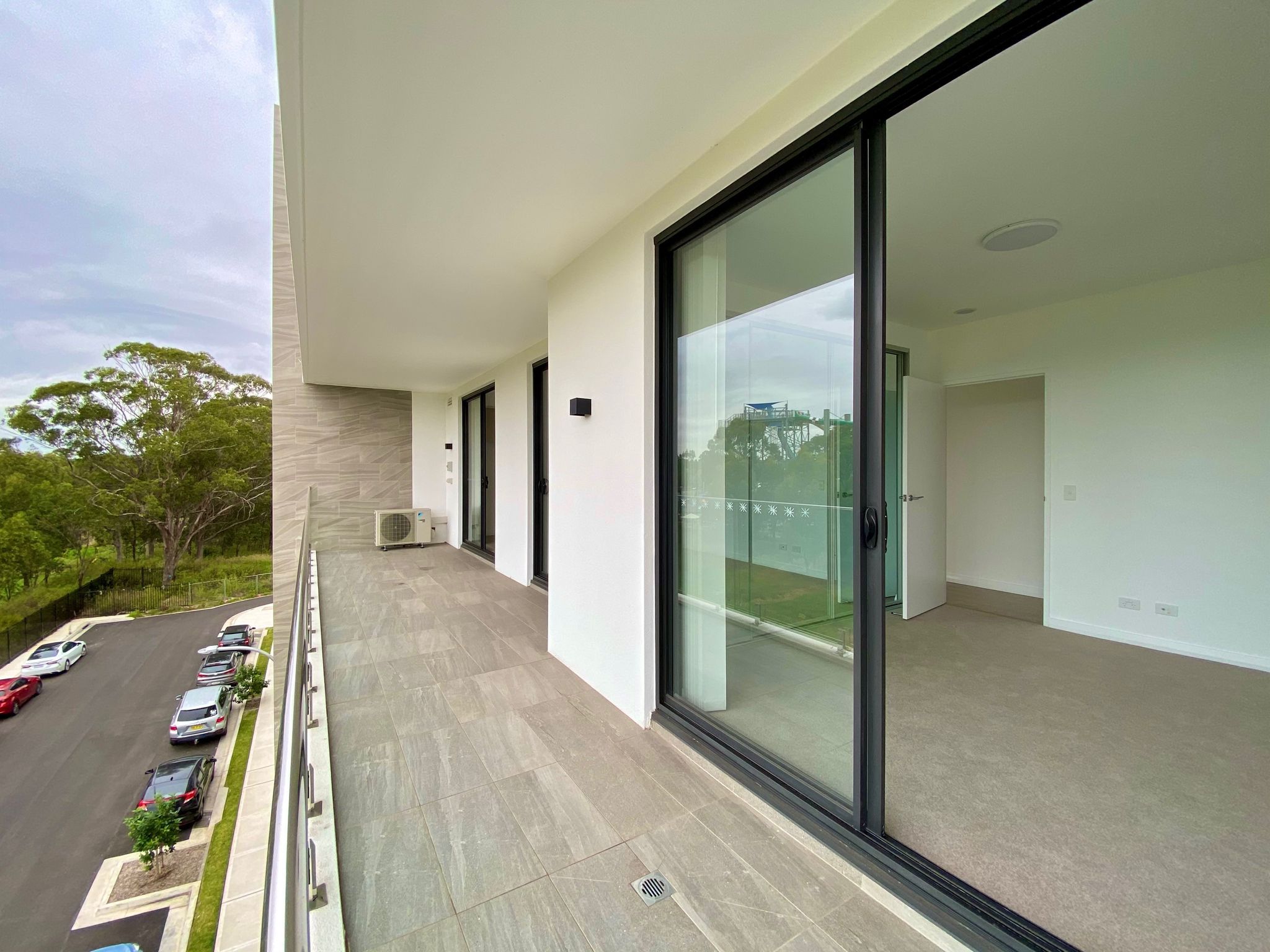 412C/2 Calabria Lane — photo 6 of 11