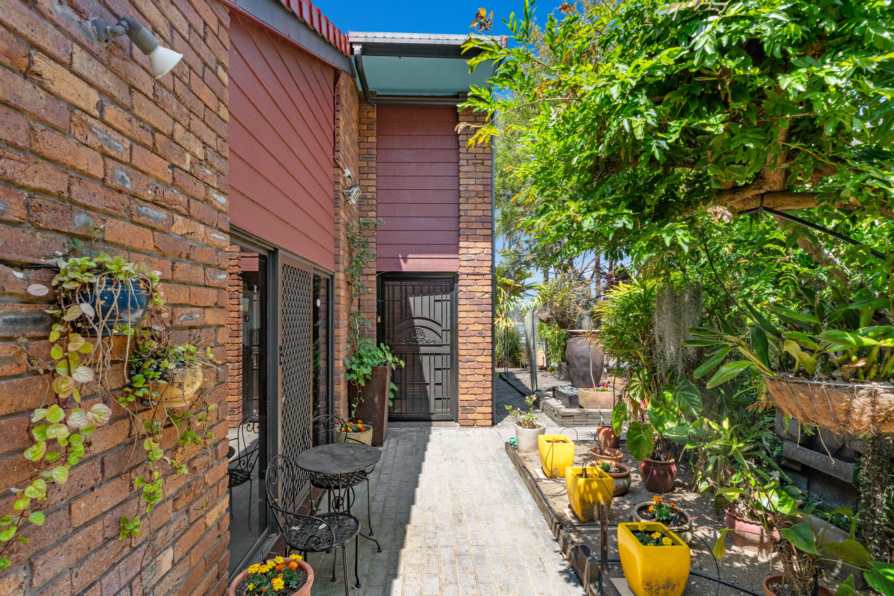 9 Bolgart Court — photo 3 of 28