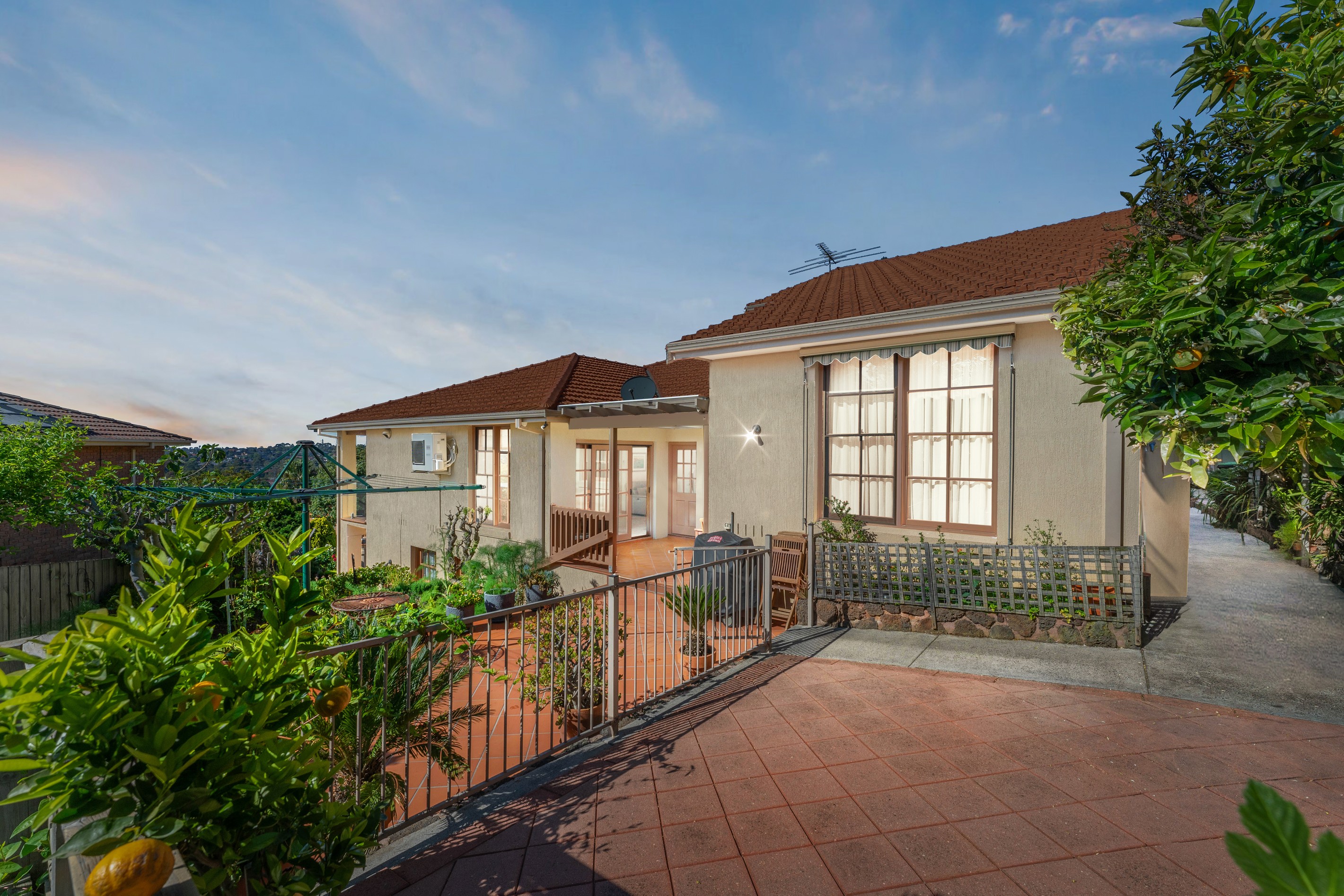 9 Merran Court, Wheelers Hill, VIC 3150