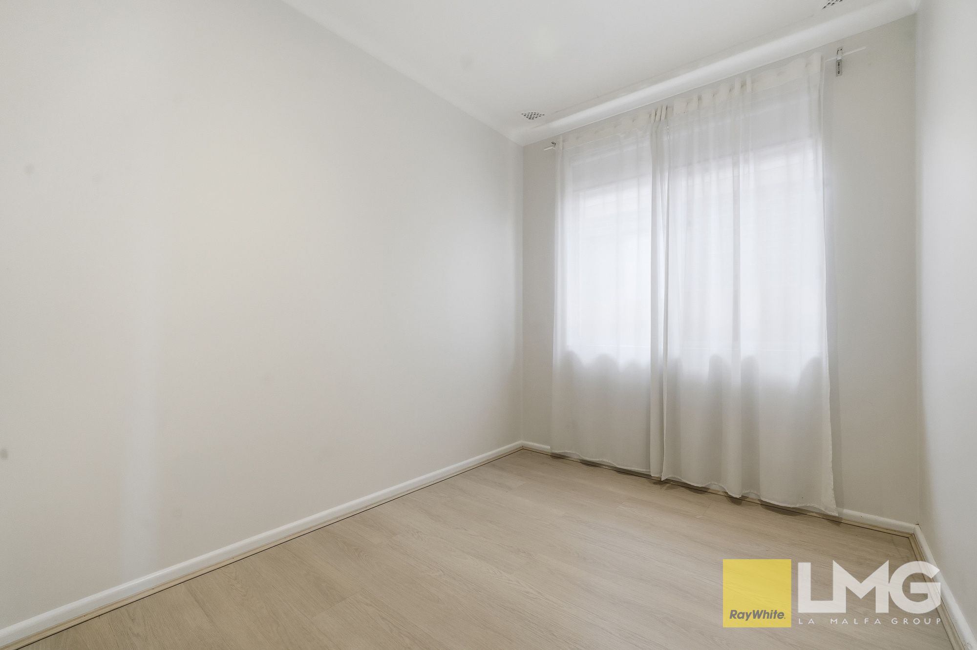 12 Murray Street — photo 11 of 30