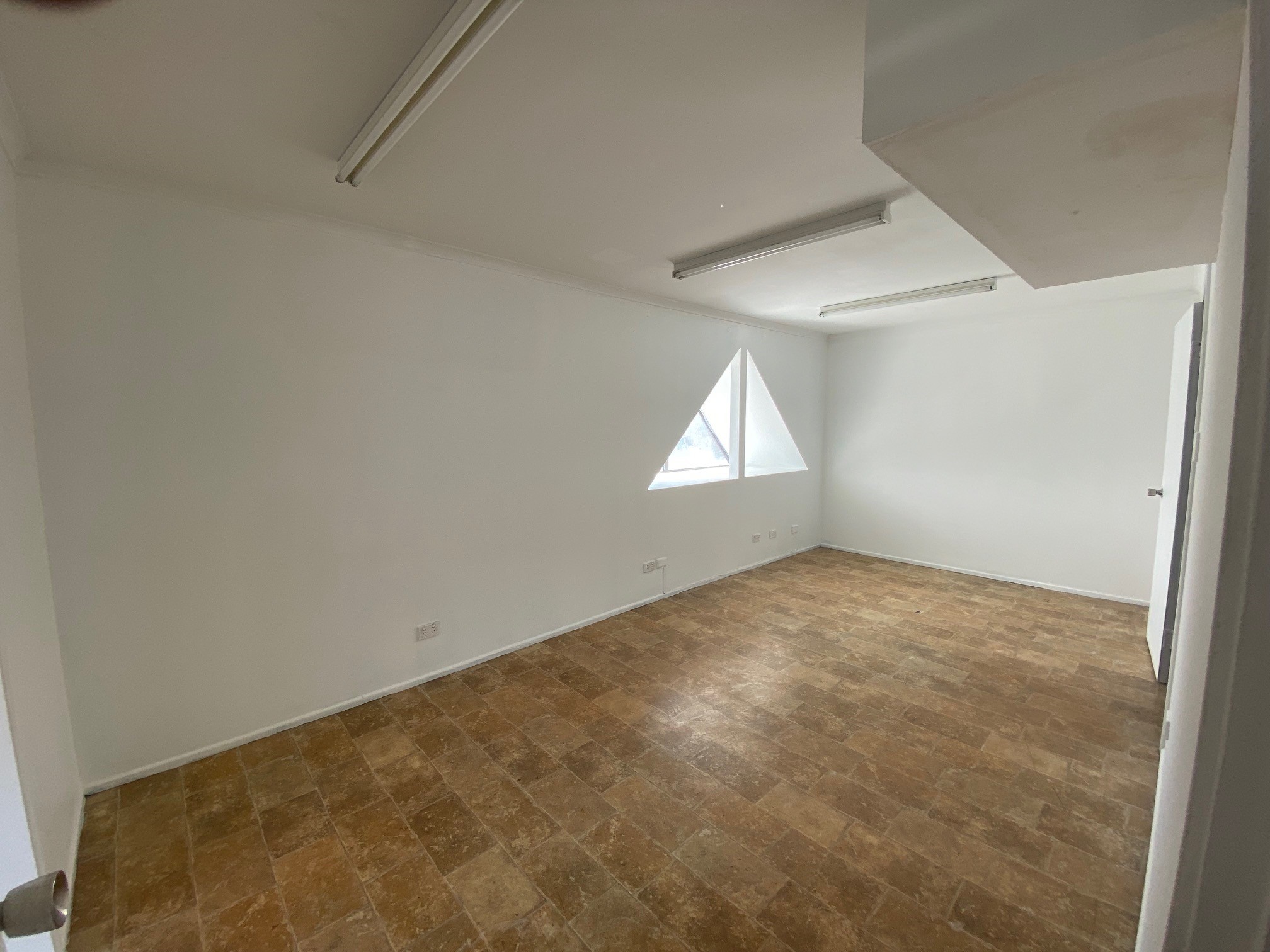 13&14/157-159 Shute Harbour Road, Cannonvale, QLD 4802