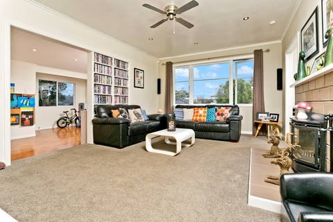 3 Orton Street, Glenfield, North Shore City