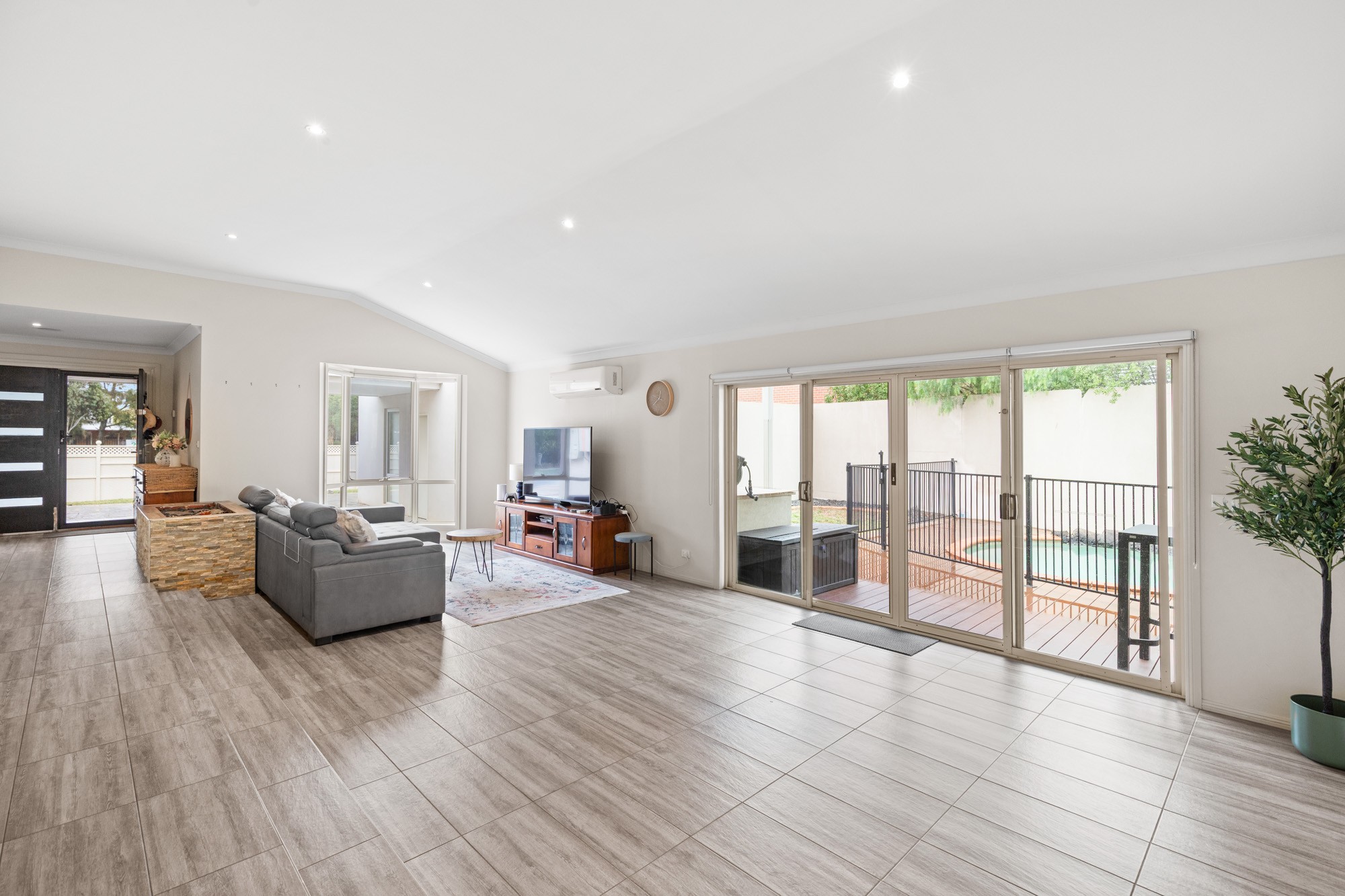 74 Walls Road, Werribee, VIC 3030