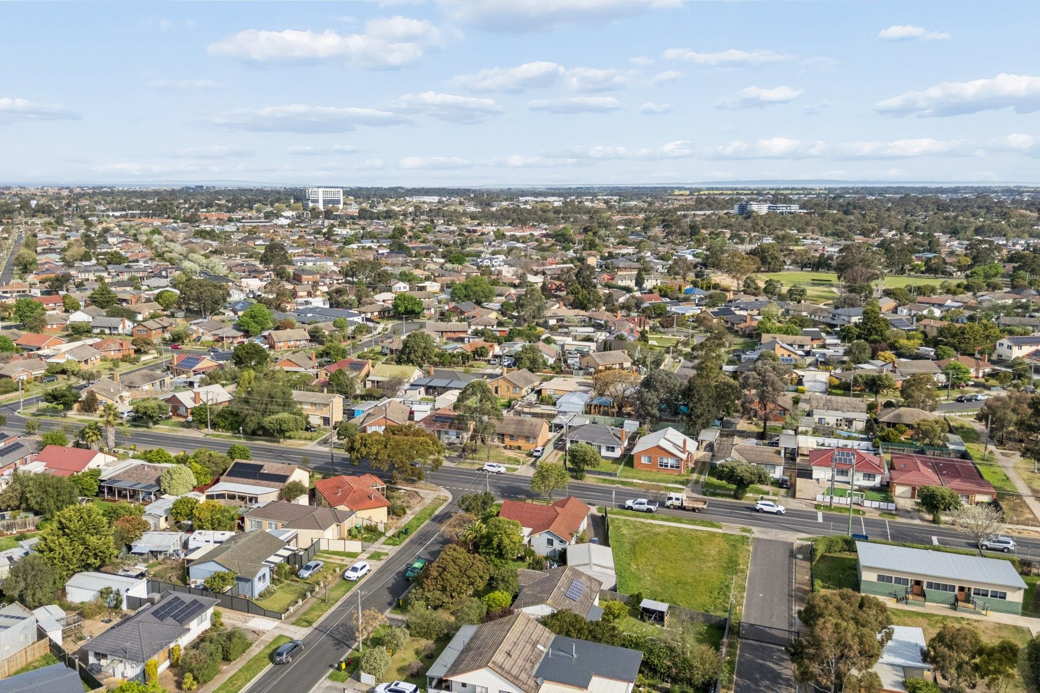 42 Centenary Crescent — photo 23 of 24