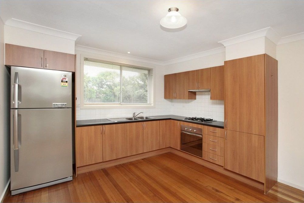 4 Sheldon Court, Gladstone Park, VIC 3043
